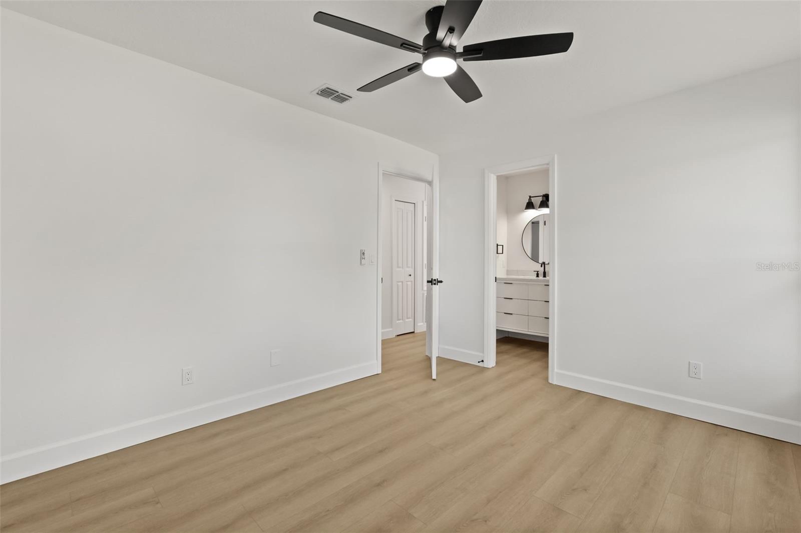SILVER RIDGE PH 02 - Residential