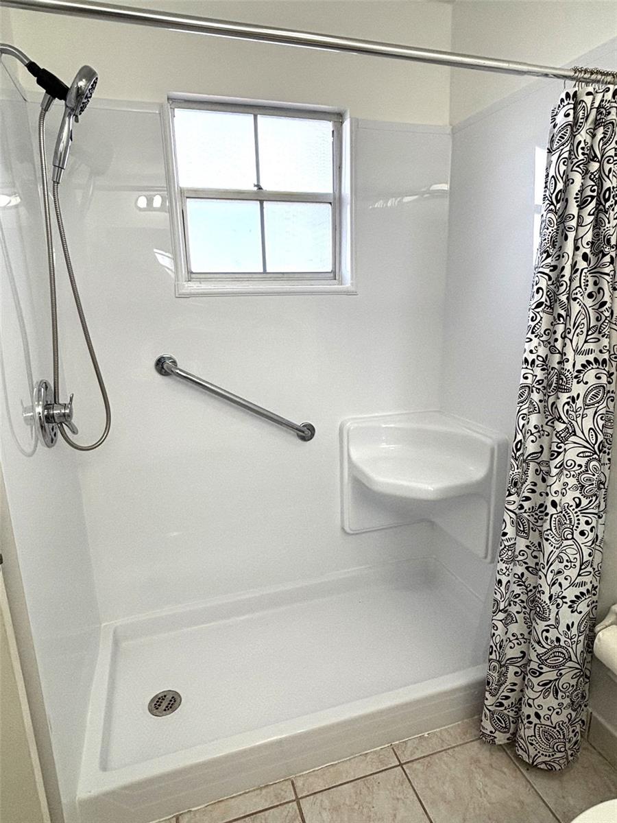 BURGUNDY UNIT ONE - Residential