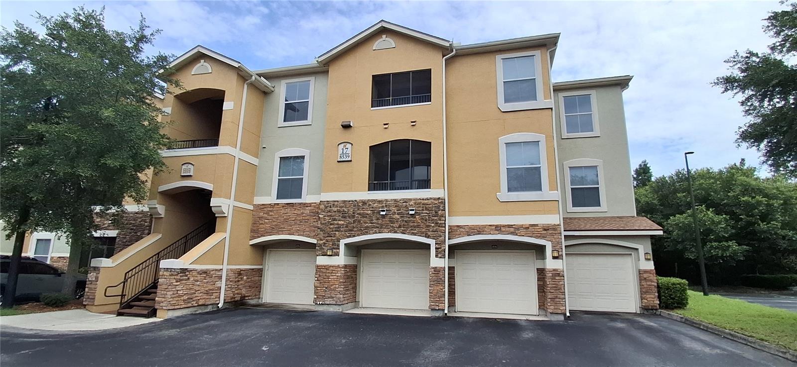 VILLA MEDICI CONDO - Residential