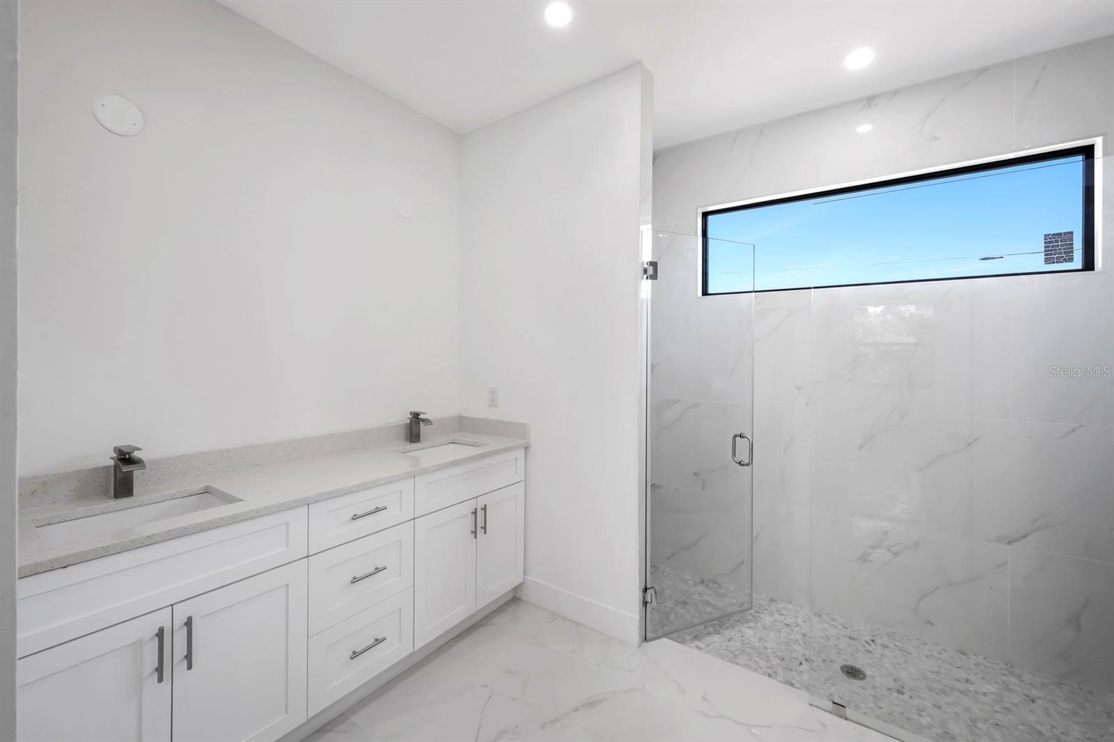 MIRROR LAKES UNIT 18 - Residential