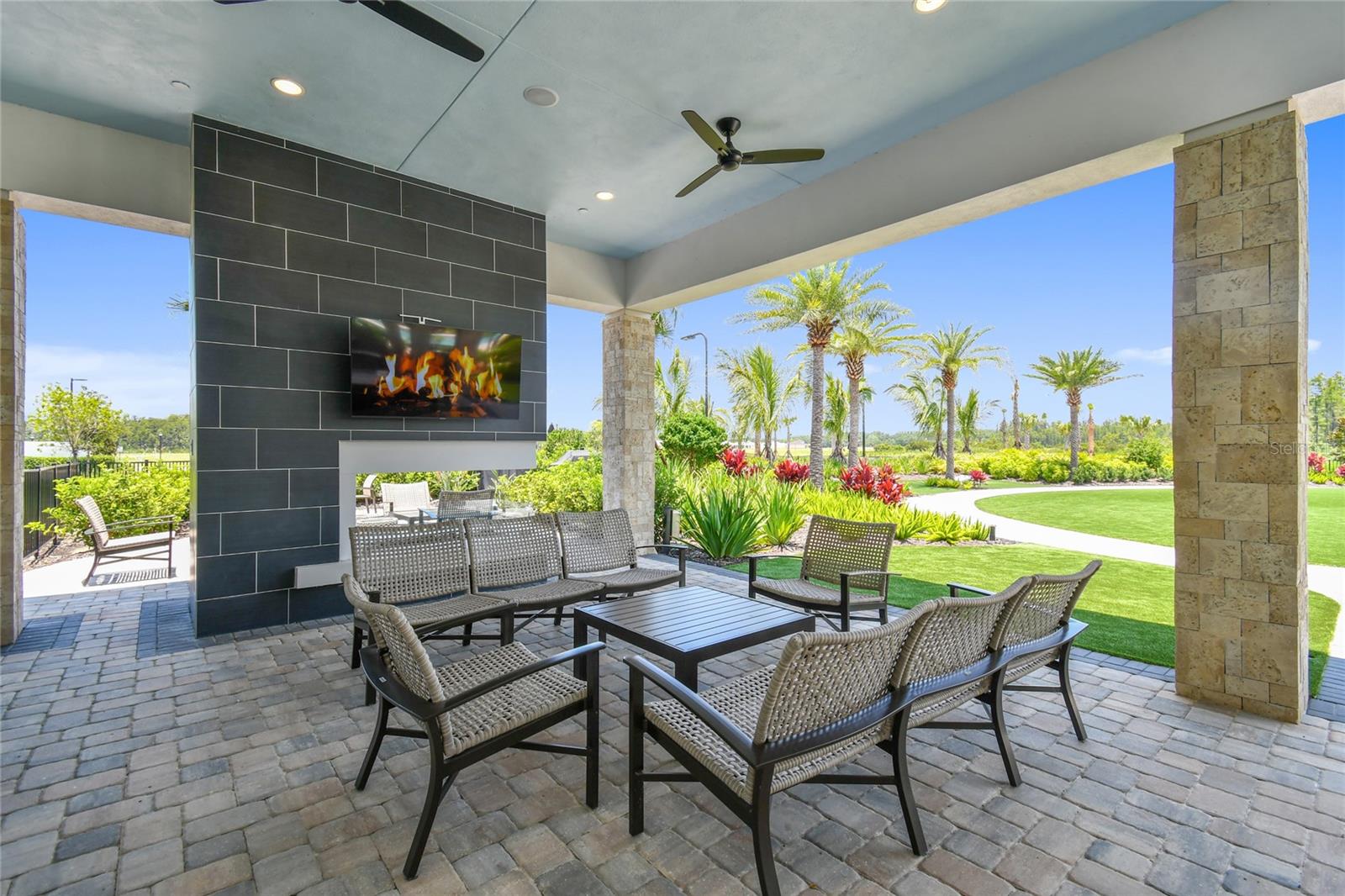 ESPLANADE/WIREGRASS RANCH PH I - Residential