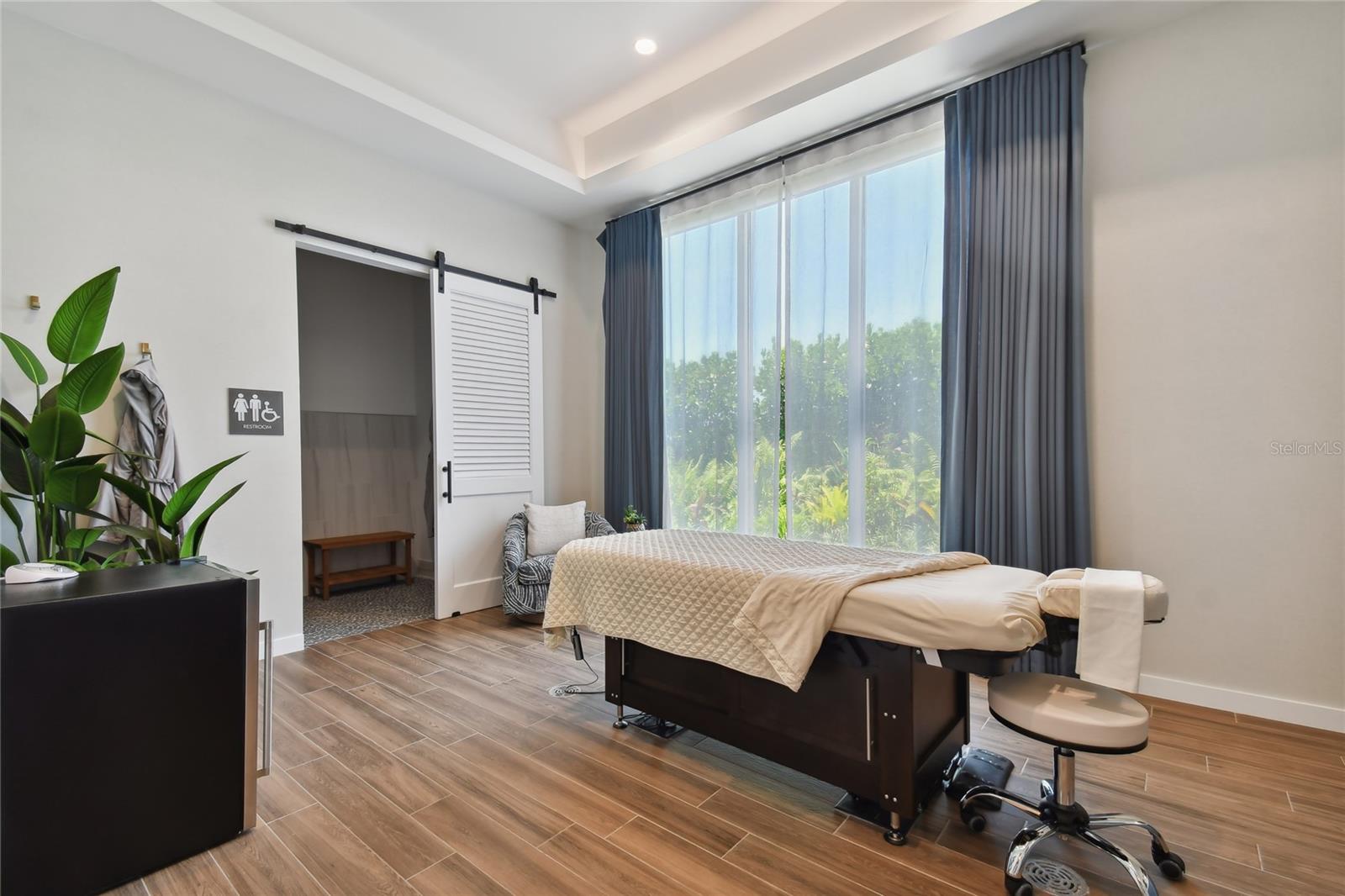ESPLANADE/WIREGRASS RANCH PH I - Residential