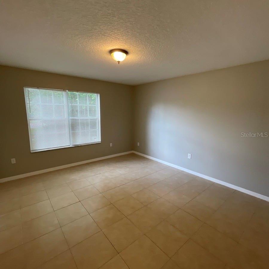 DELTONA LAKES UNIT 33 - Residential