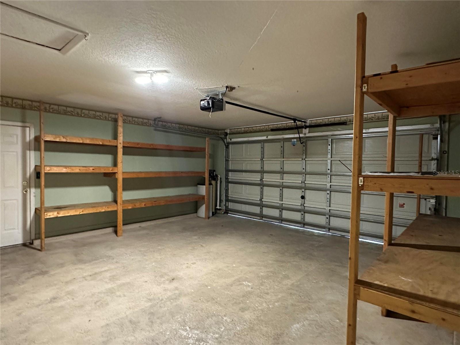 DELTONA LAKES UNIT 33 - Residential