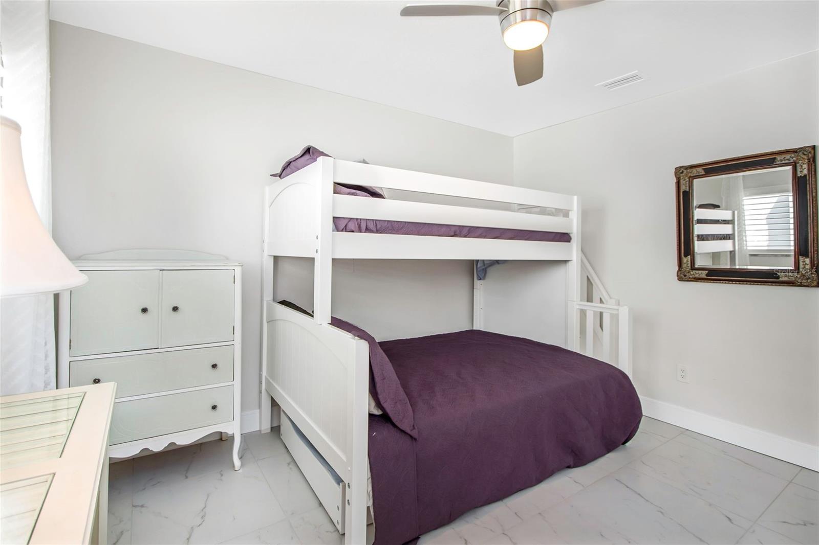 BAYSIDE SUB - Residential