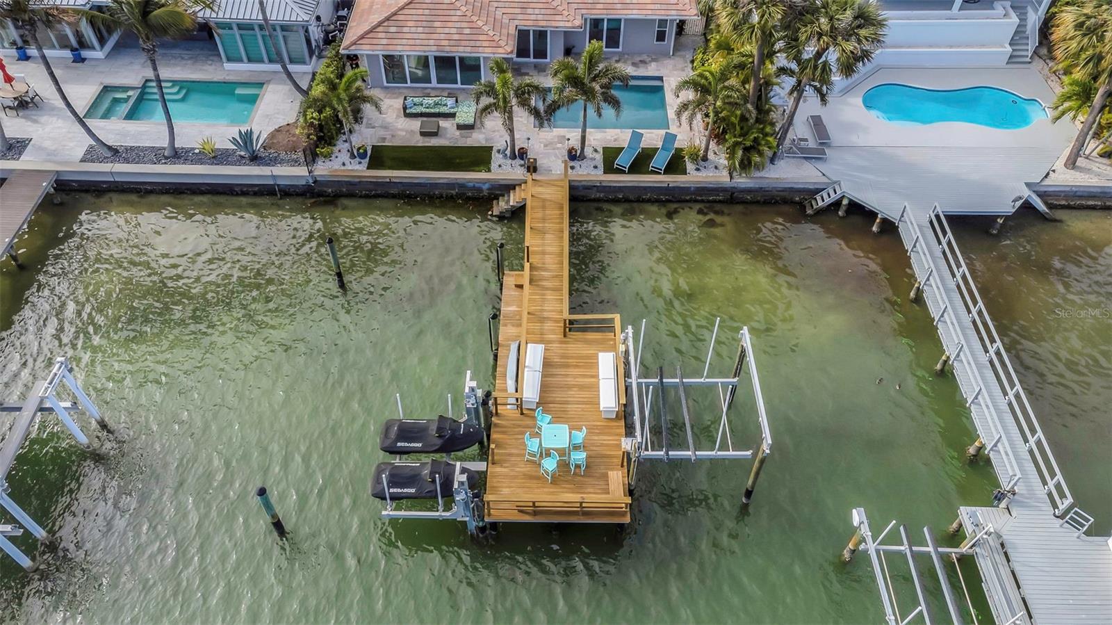 BAYSIDE SUB - Residential