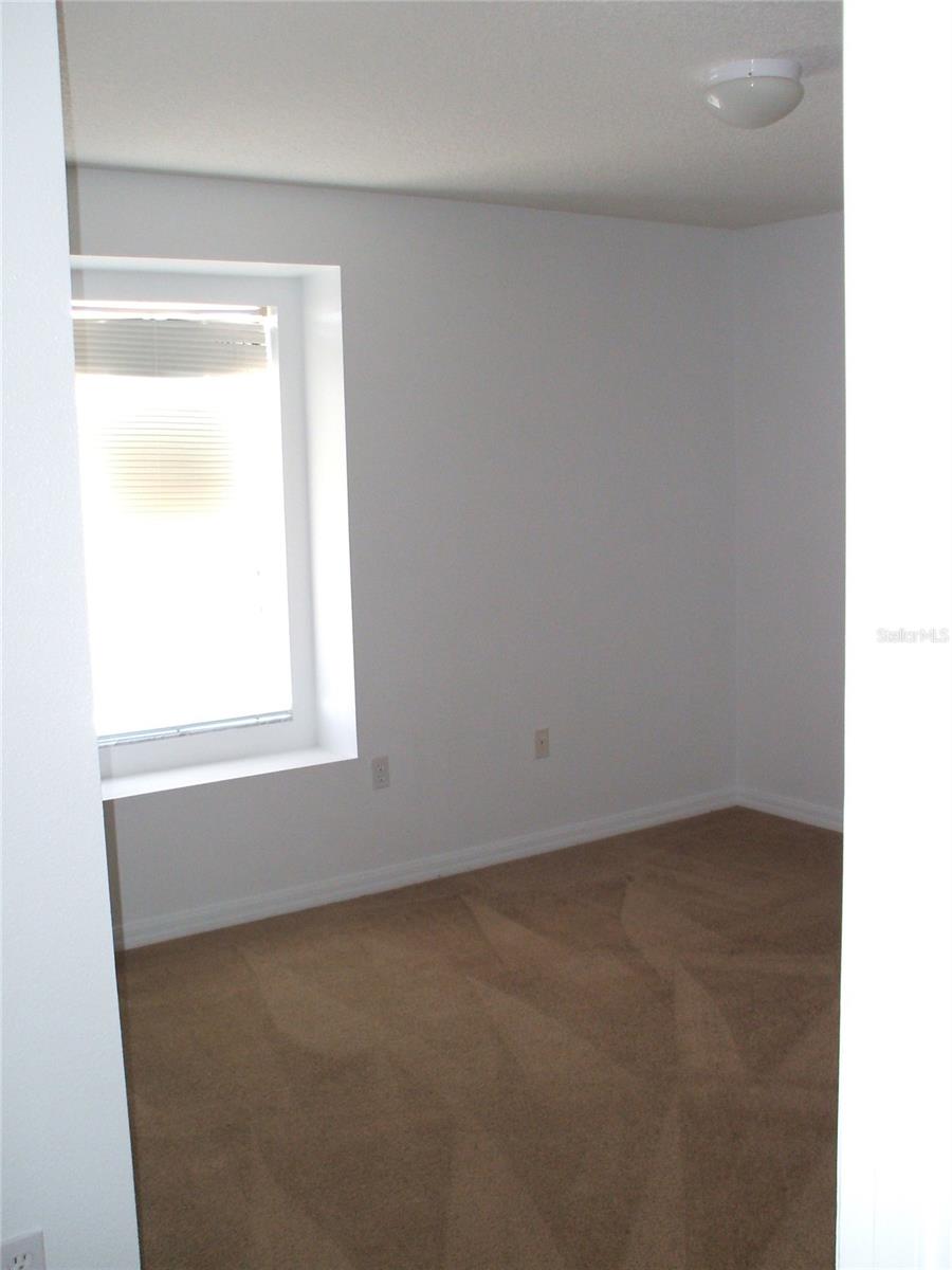 HERITAGE LAKES PH 2 - Residential Lease