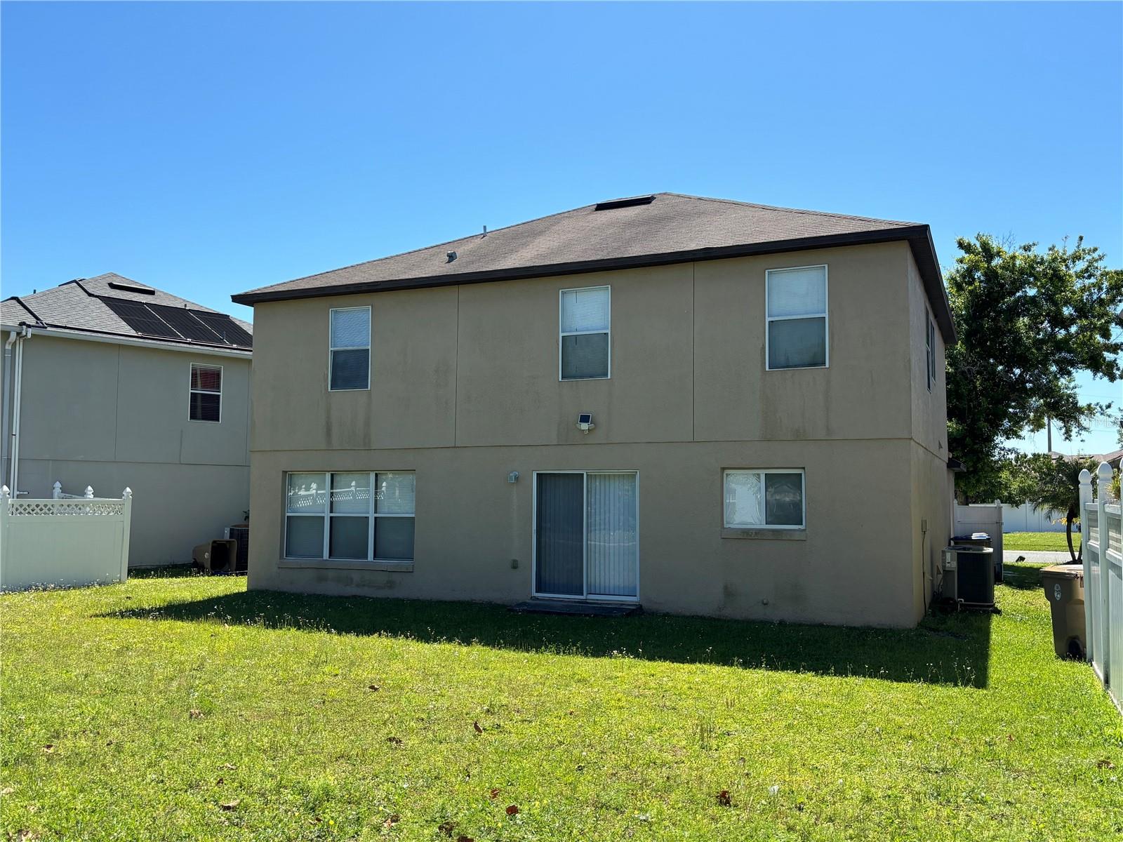 HERITAGE LAKES PH 2 - Residential Lease