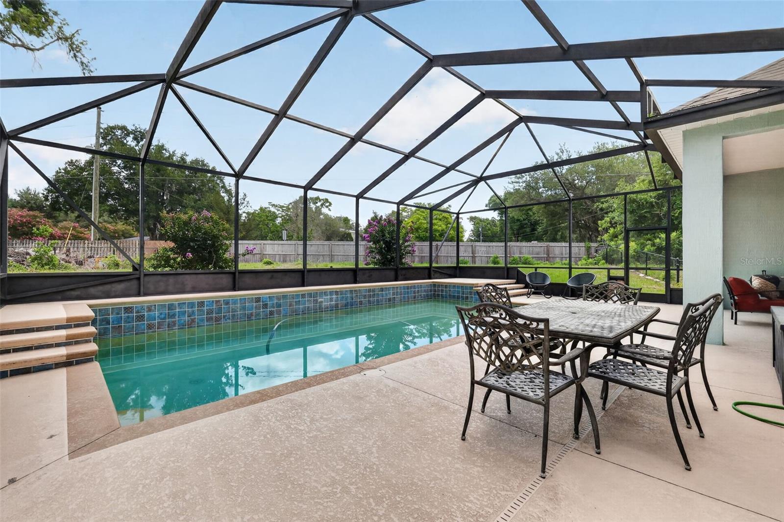 LAKE IDLEWILD ESTATES - Residential