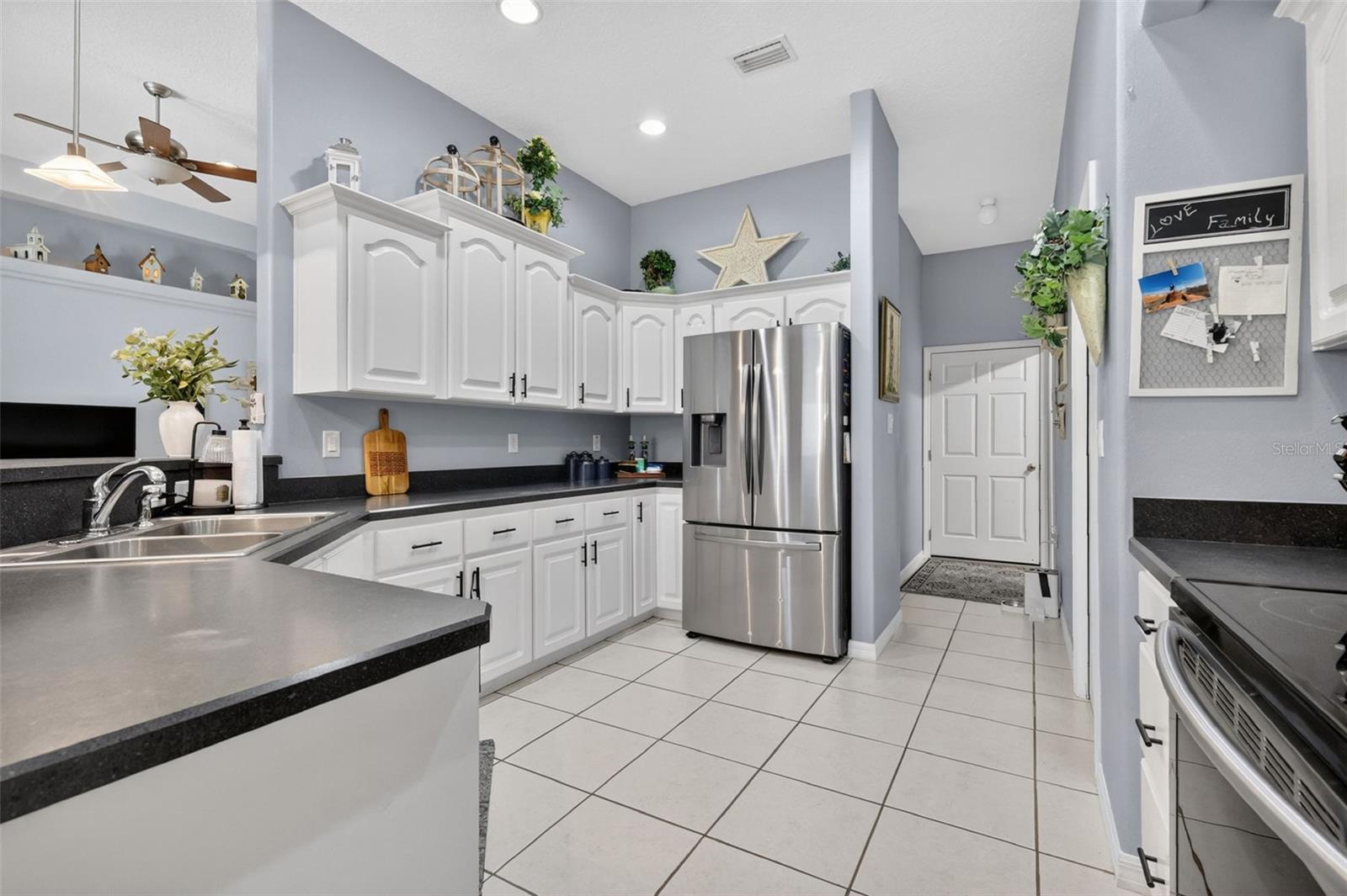 LAKE IDLEWILD ESTATES - Residential