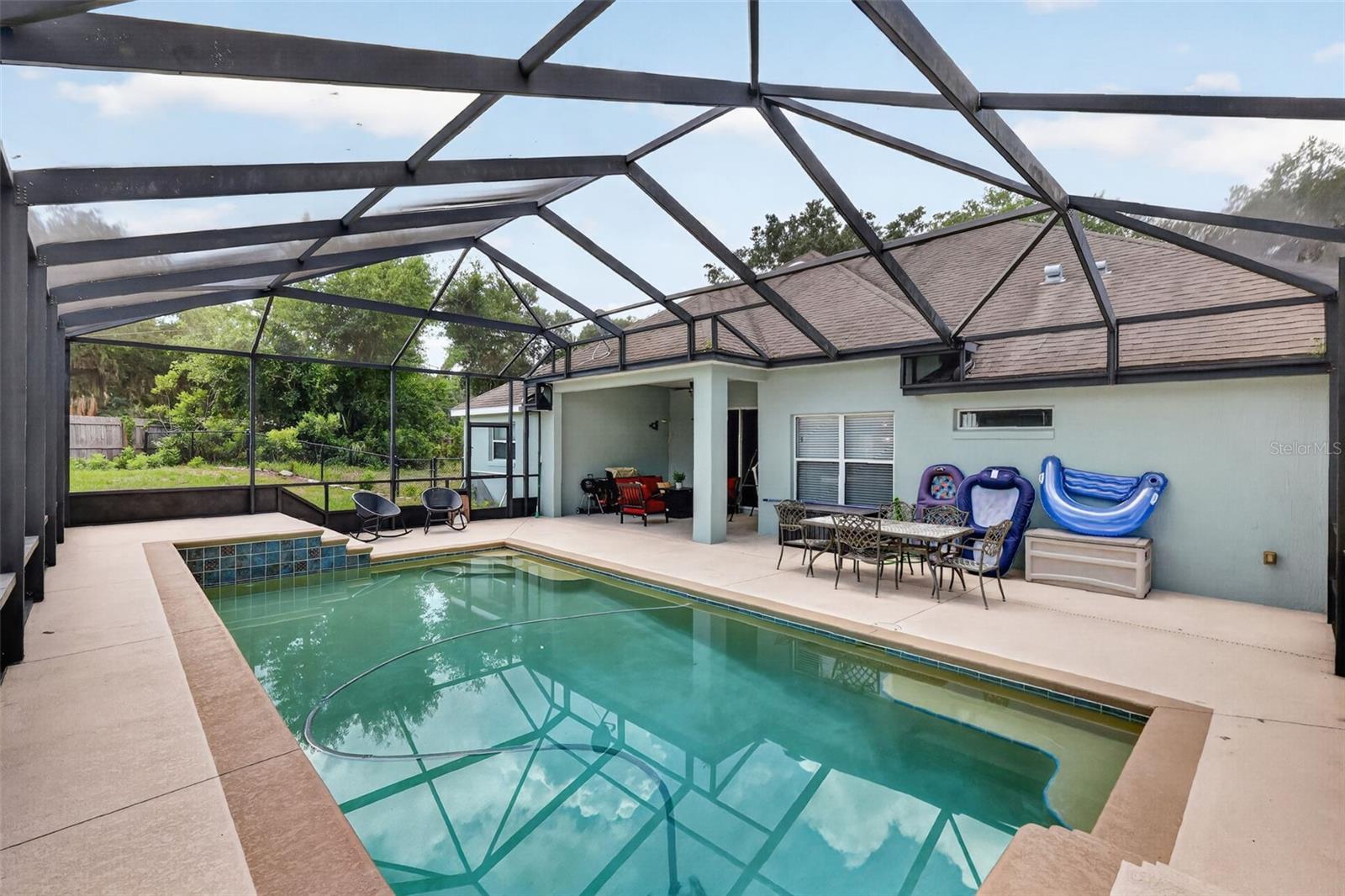 LAKE IDLEWILD ESTATES - Residential