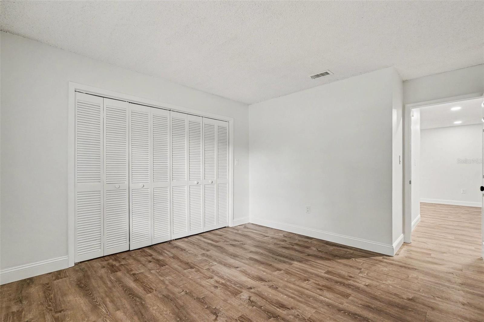 TERRACE PARK SUB - Residential Lease