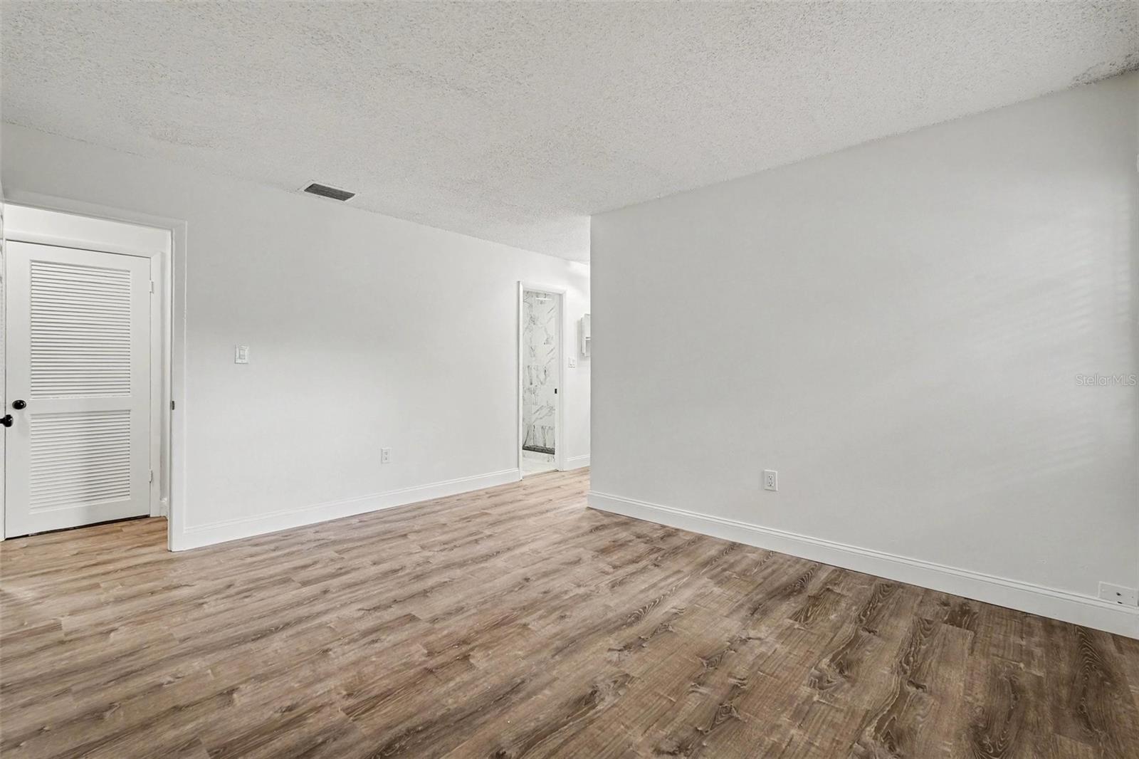 TERRACE PARK SUB - Residential Lease
