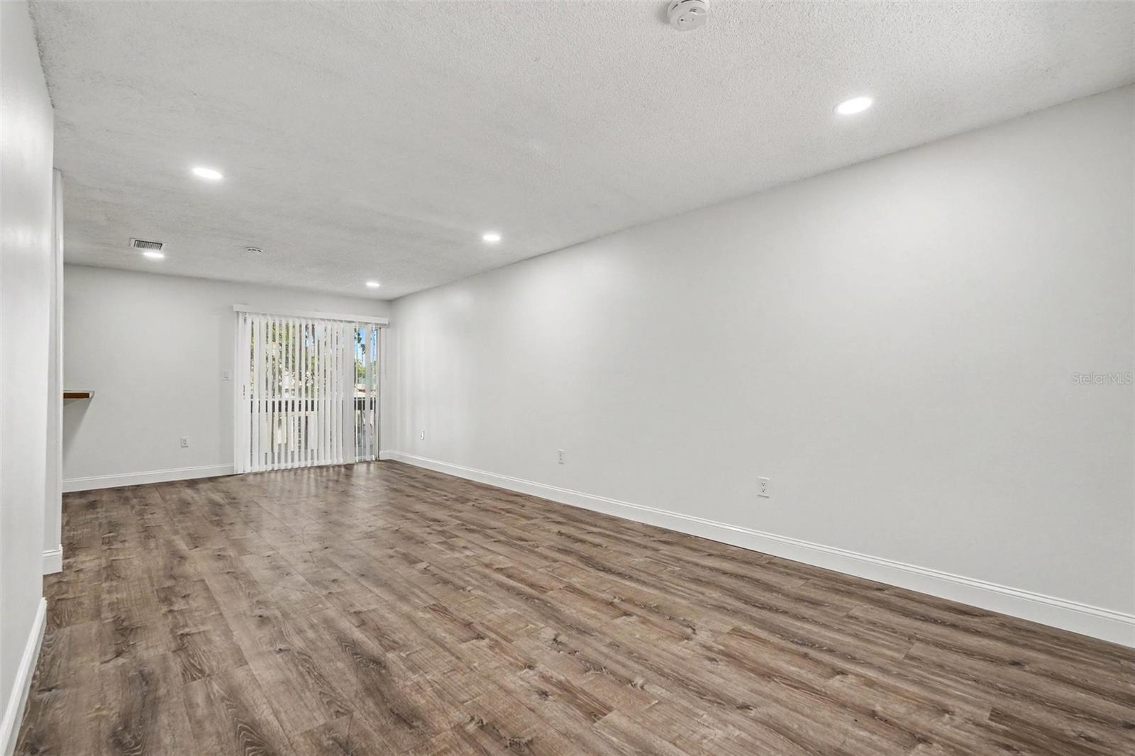 TERRACE PARK SUB - Residential Lease