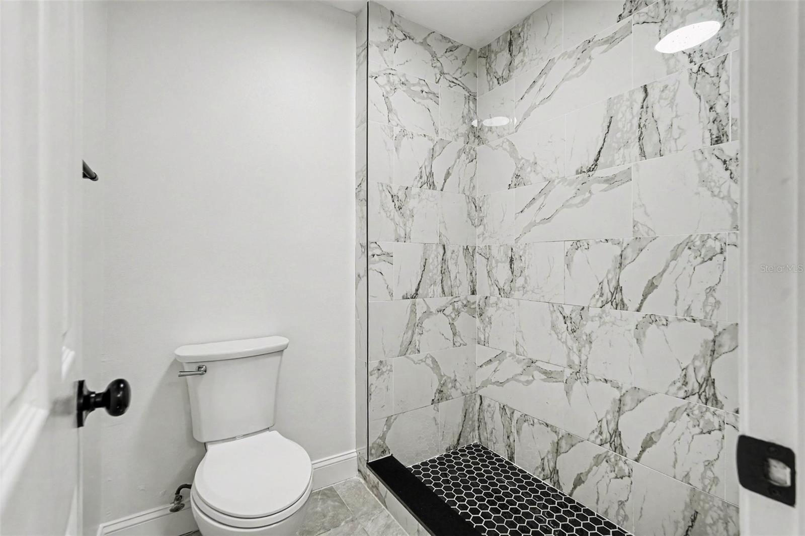 TERRACE PARK SUB - Residential Lease