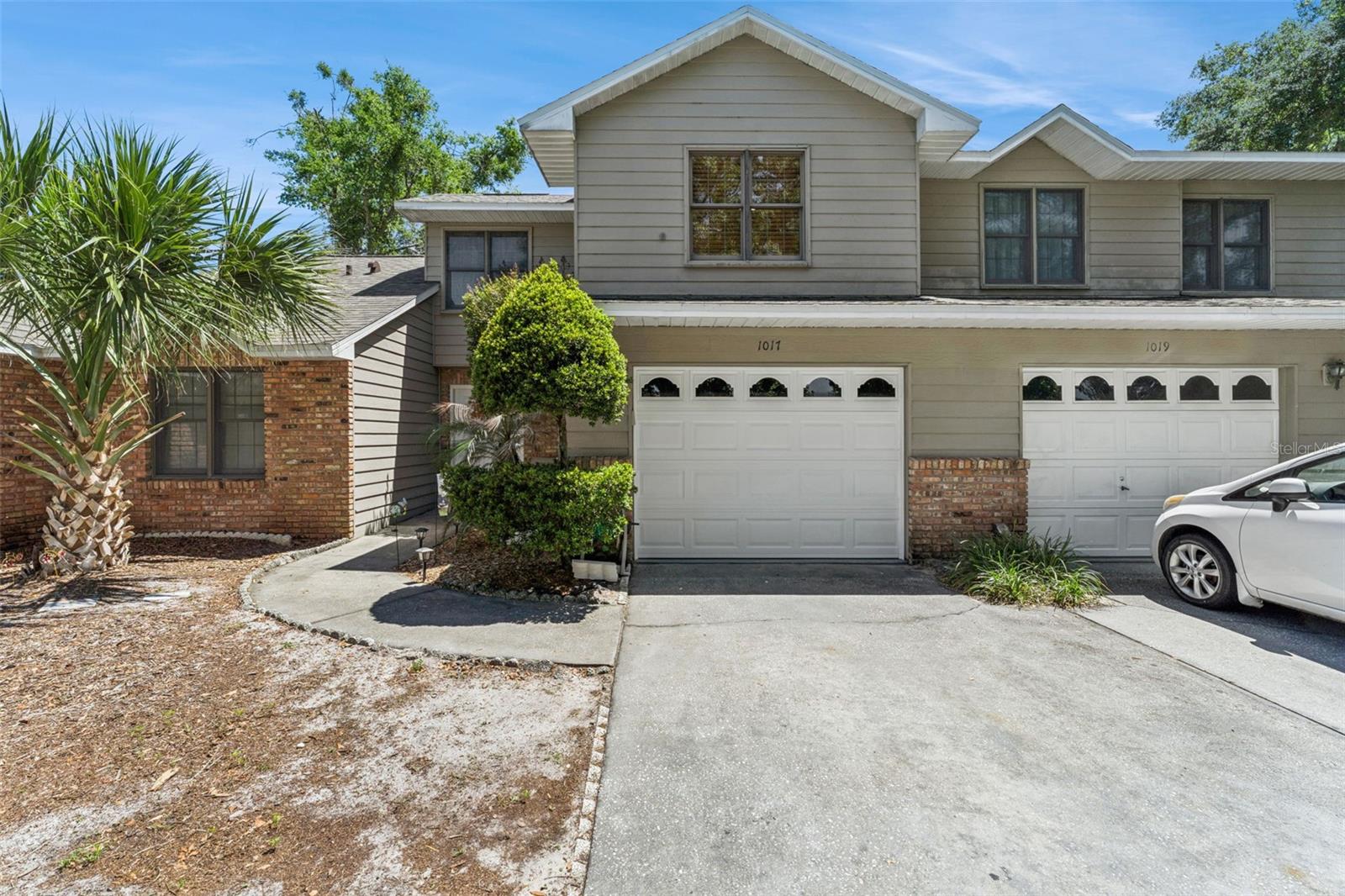 PALAMAR OAKS VILLAGE REP - Residential