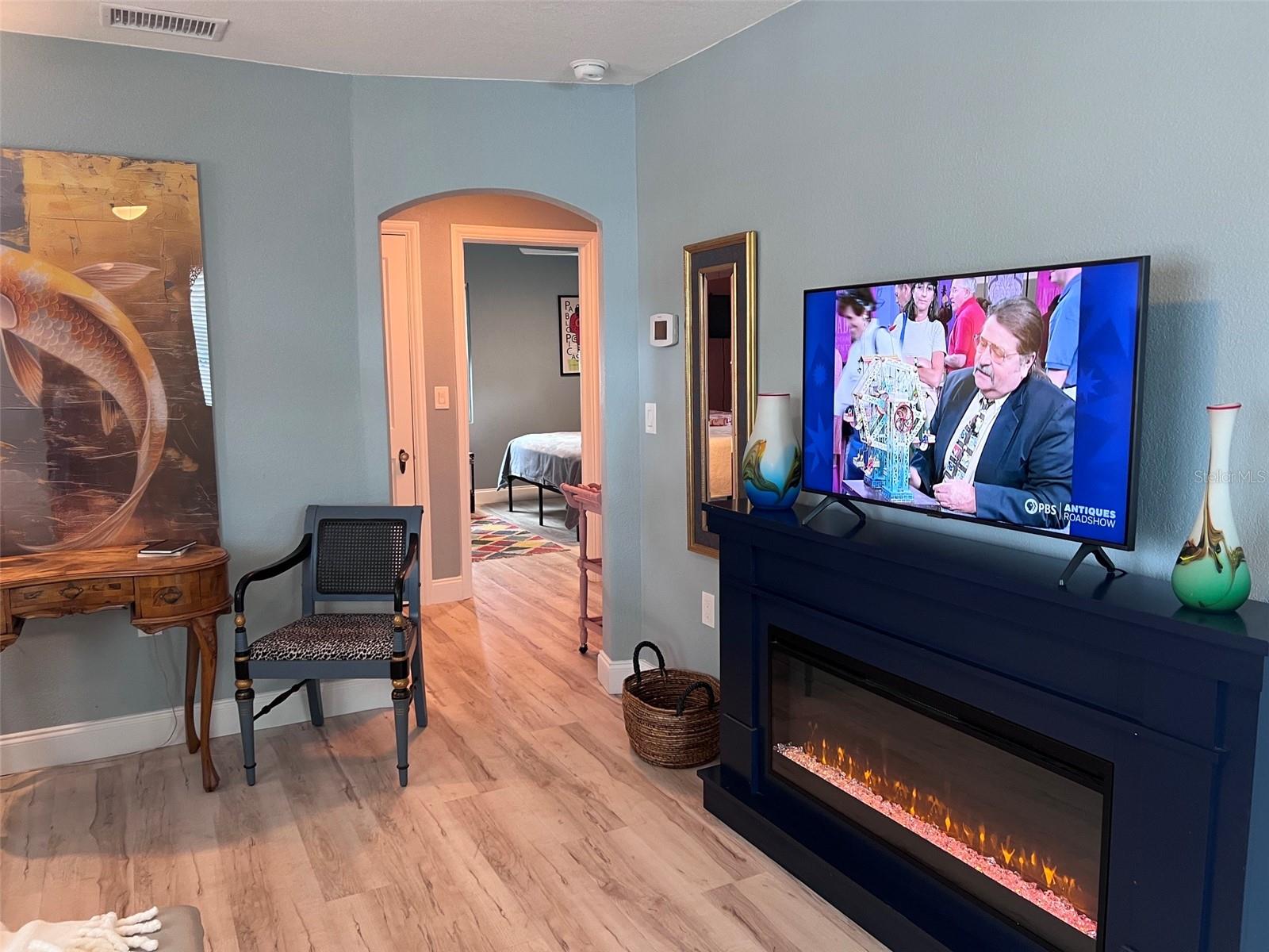 78BURNS F J REALTY COS REV - Residential