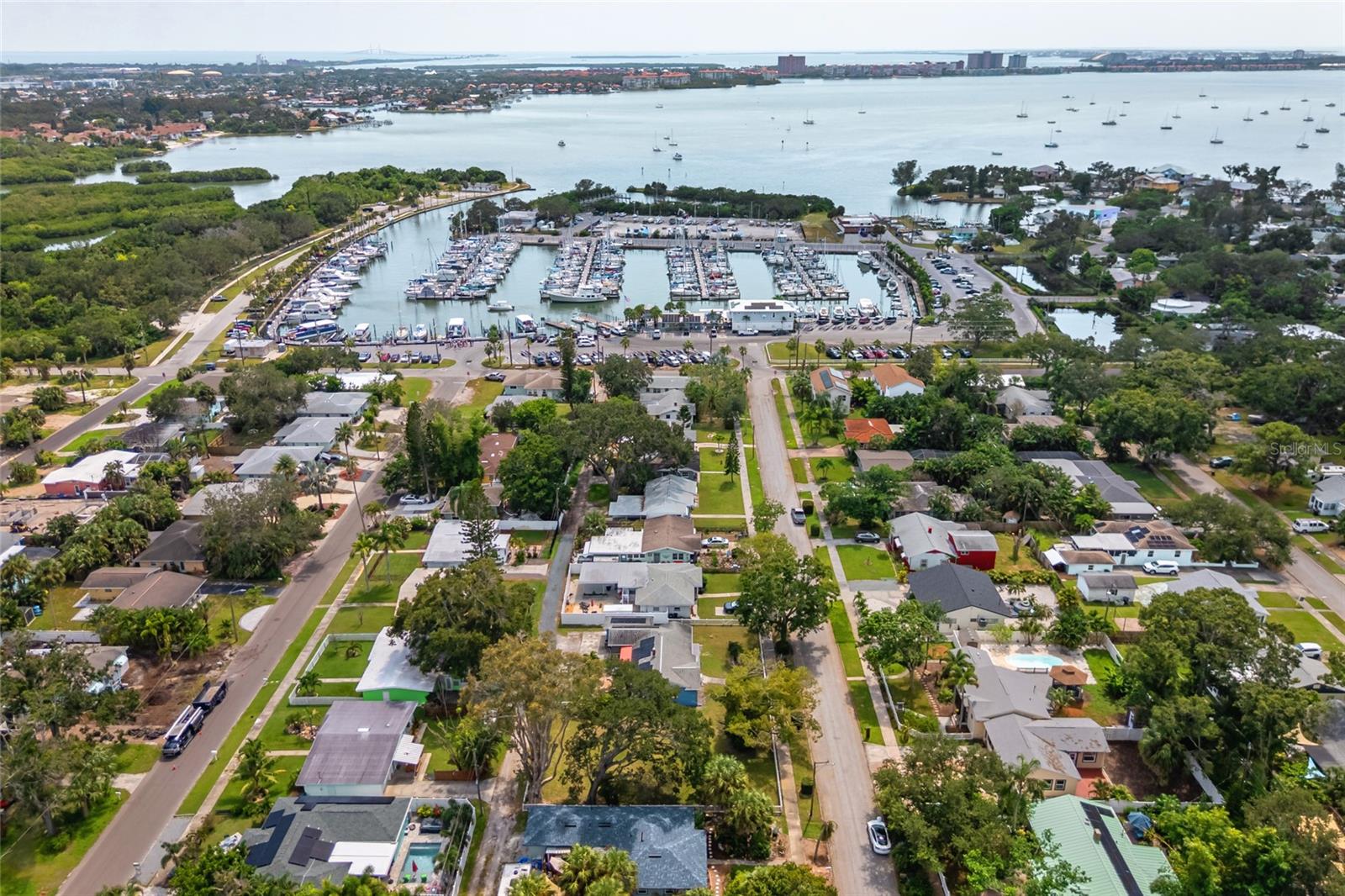 78BURNS F J REALTY COS REV - Residential