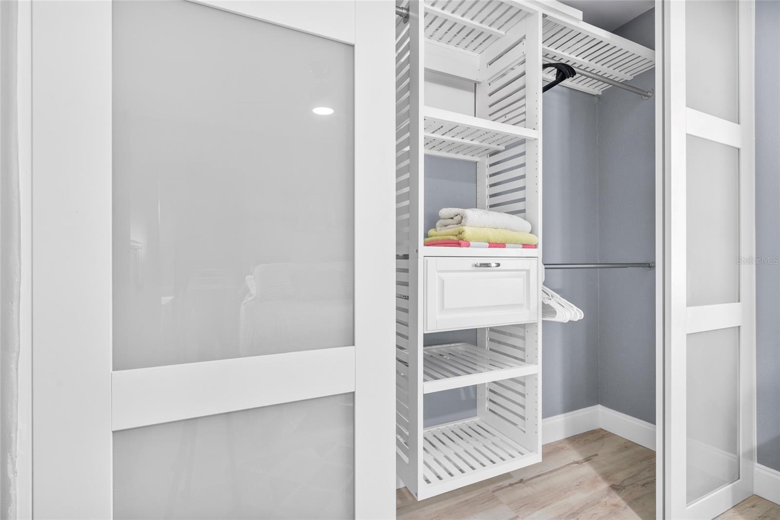 78BURNS F J REALTY COS REV - Residential
