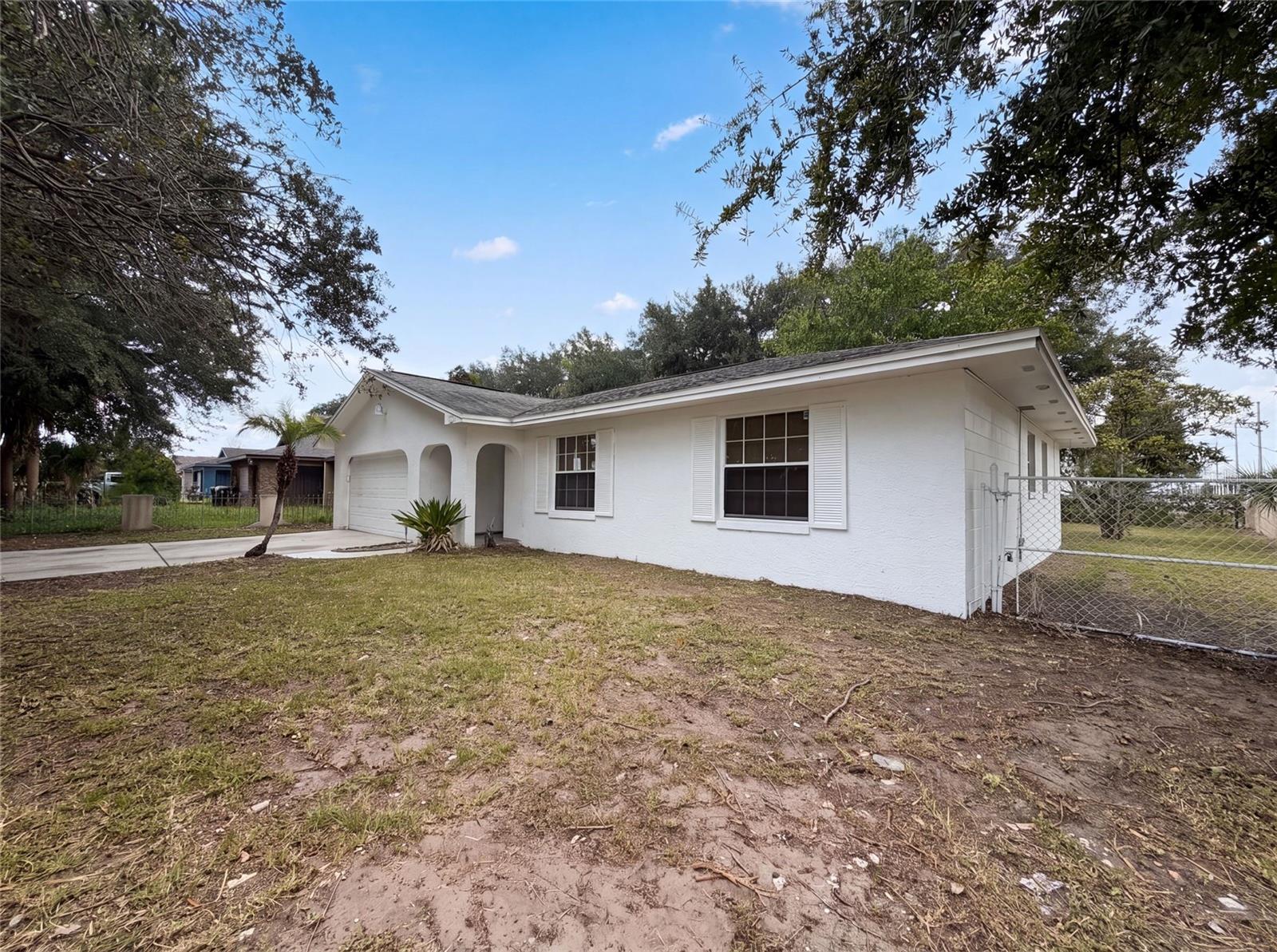 SOUTH POINTE - Residential