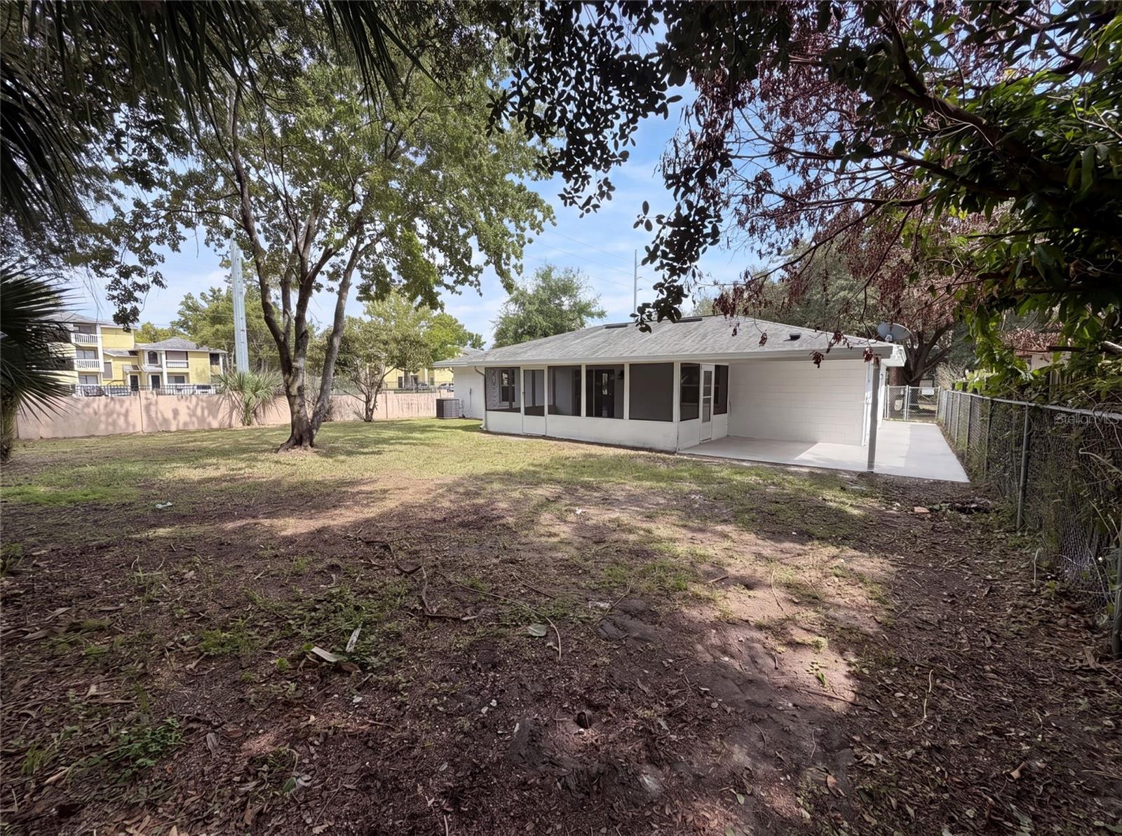SOUTH POINTE - Residential