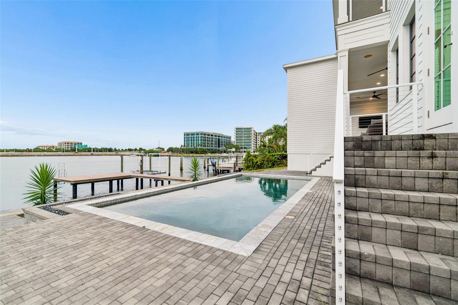 MARINER ESTATES - Residential