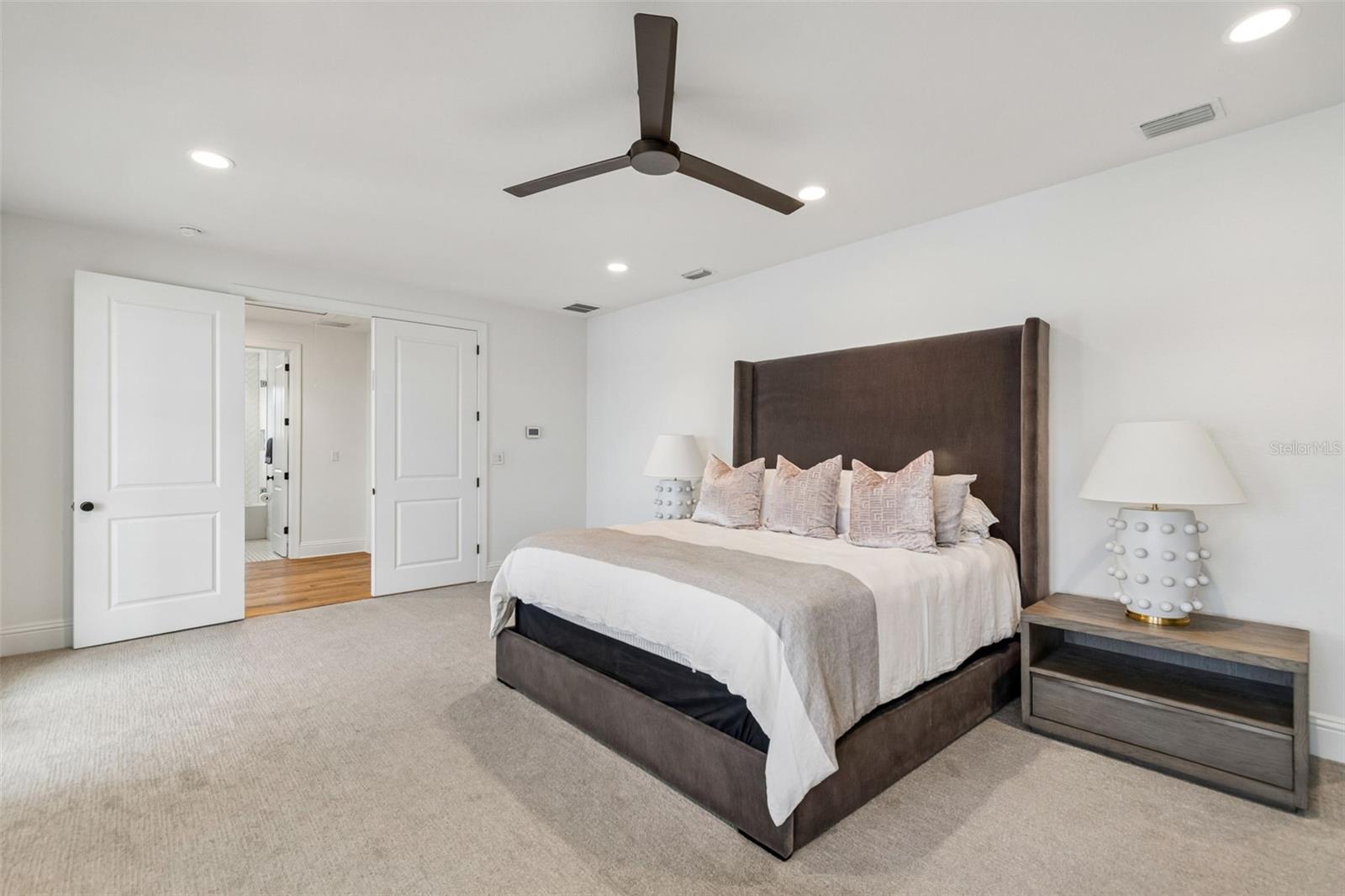 MARINER ESTATES - Residential