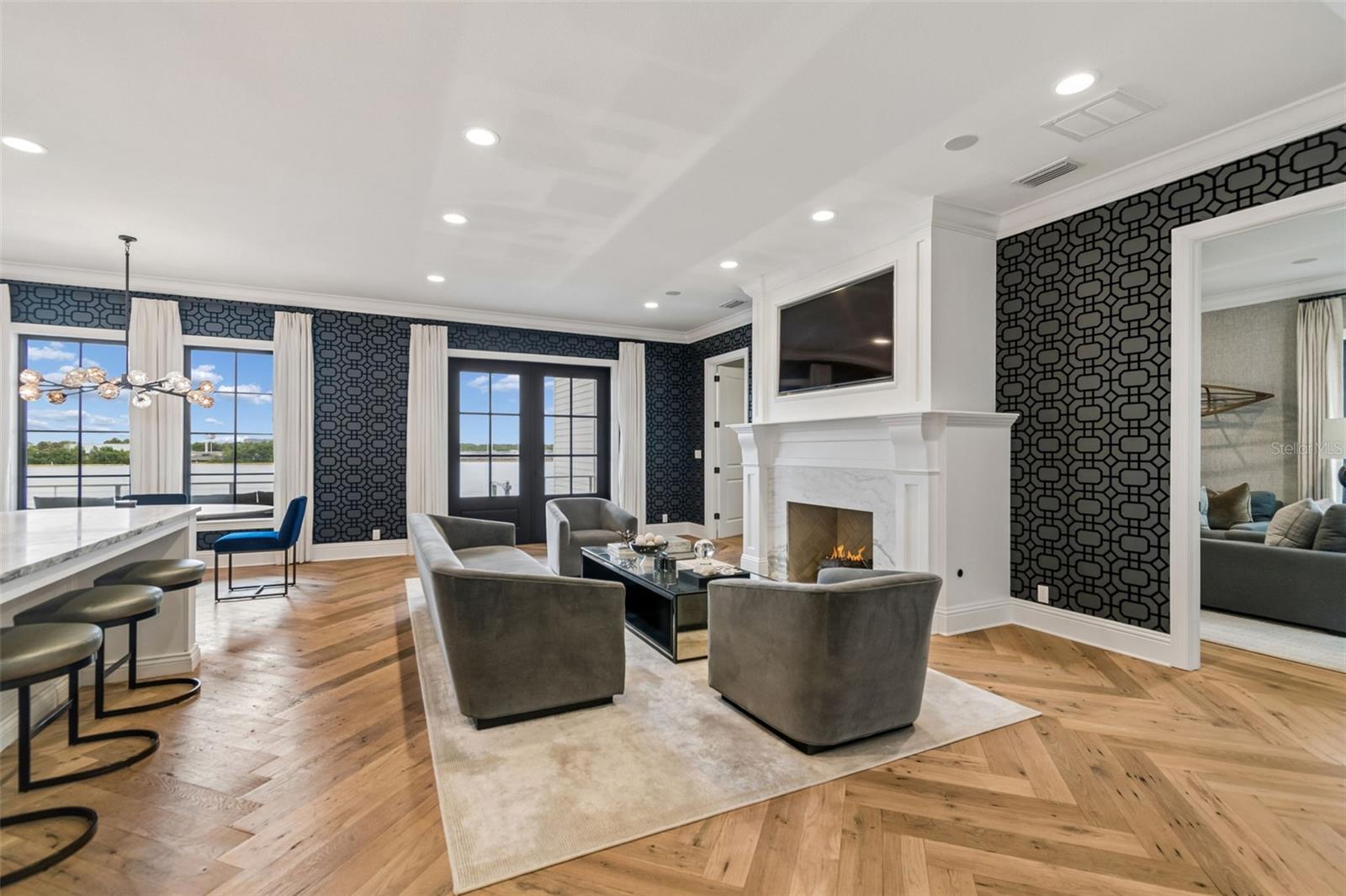 MARINER ESTATES - Residential