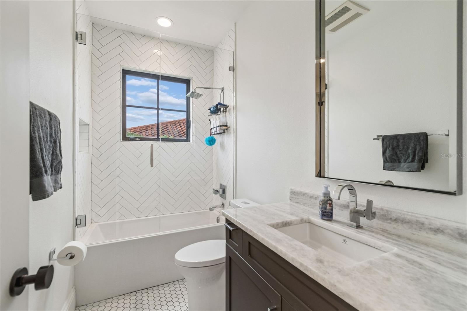 MARINER ESTATES - Residential
