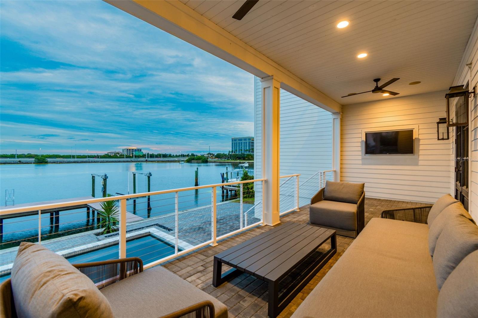 MARINER ESTATES - Residential