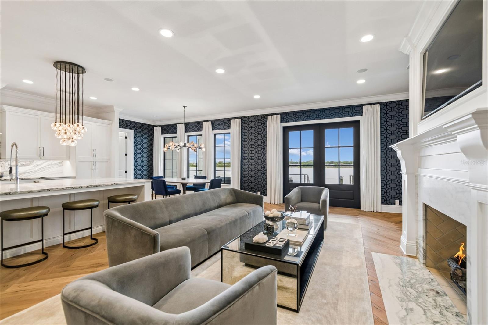 MARINER ESTATES - Residential