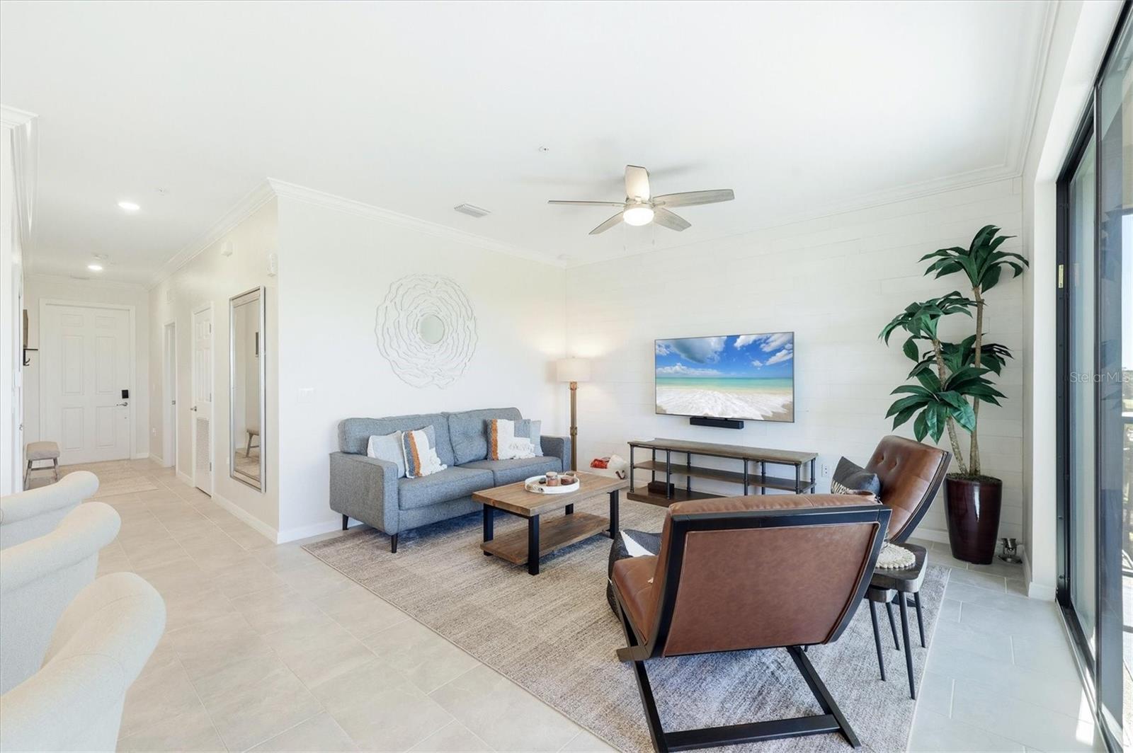 LAKEWOOD NATIONAL - Residential