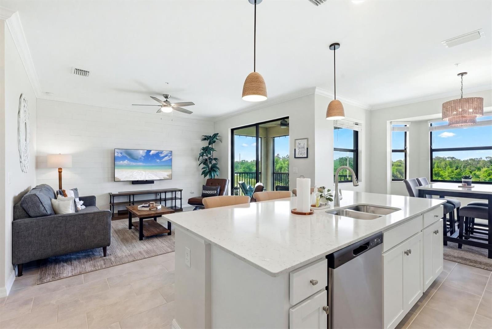 LAKEWOOD NATIONAL - Residential
