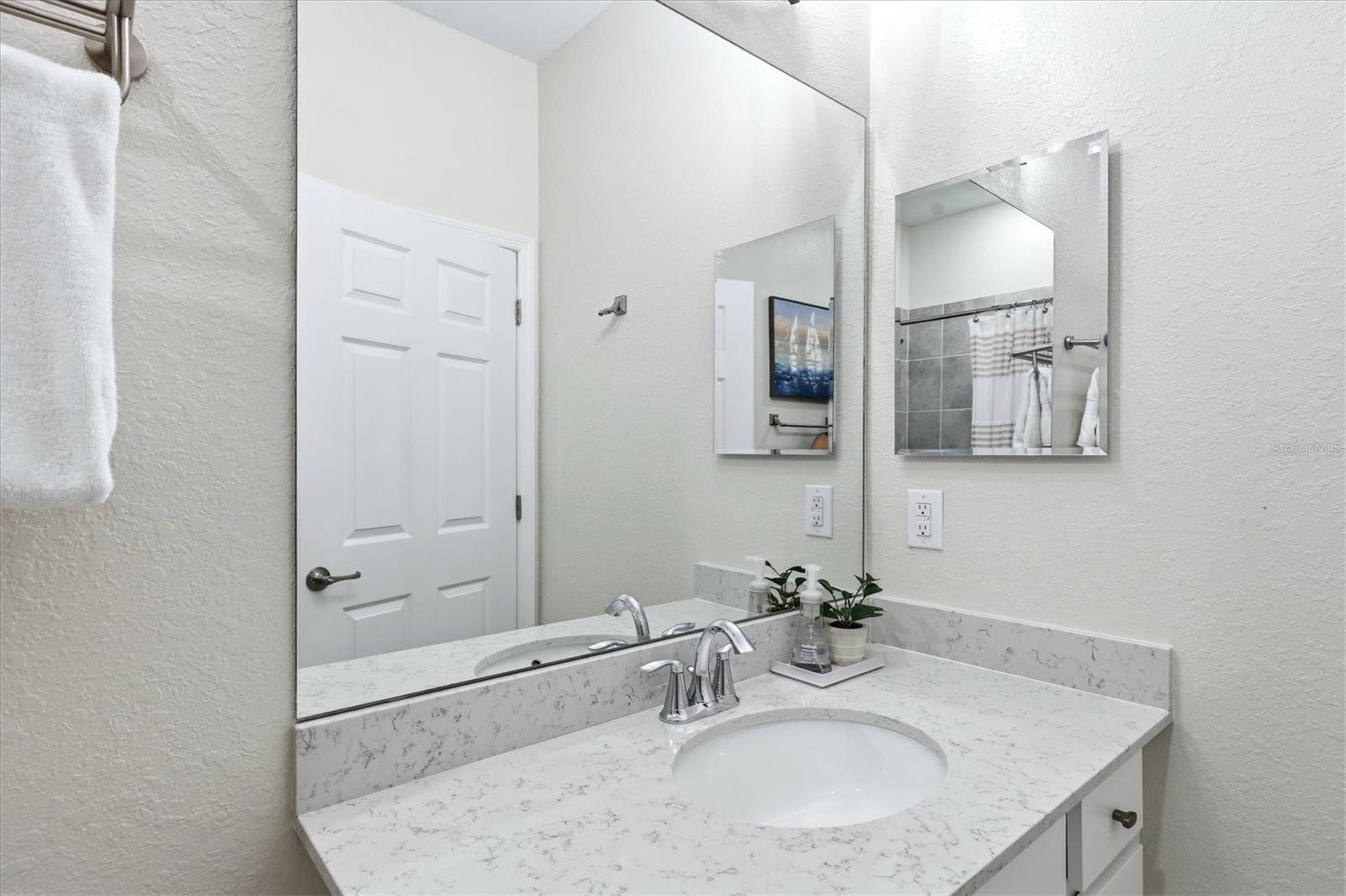 LAKEWOOD NATIONAL - Residential