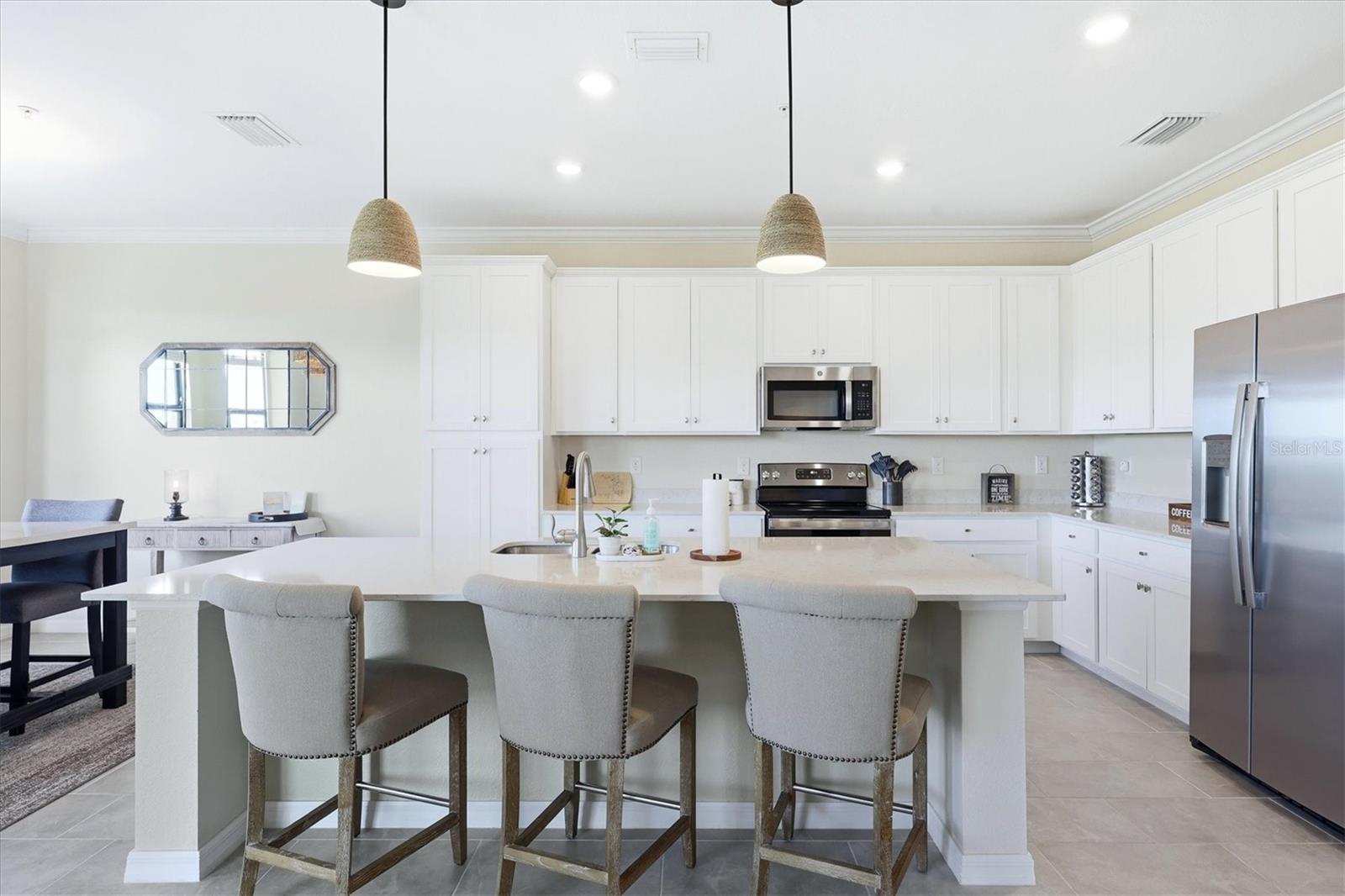 LAKEWOOD NATIONAL - Residential