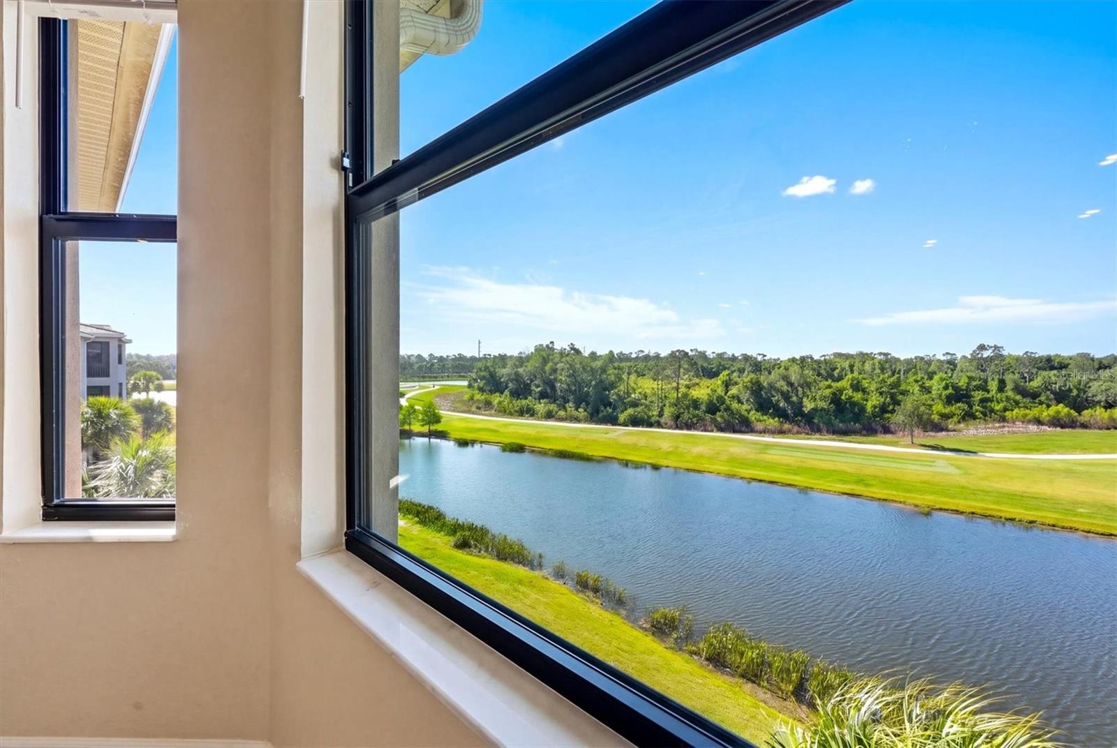 LAKEWOOD NATIONAL - Residential