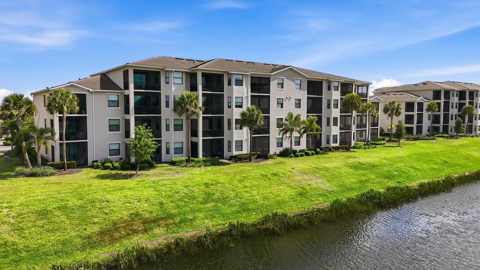 LAKEWOOD NATIONAL - Residential