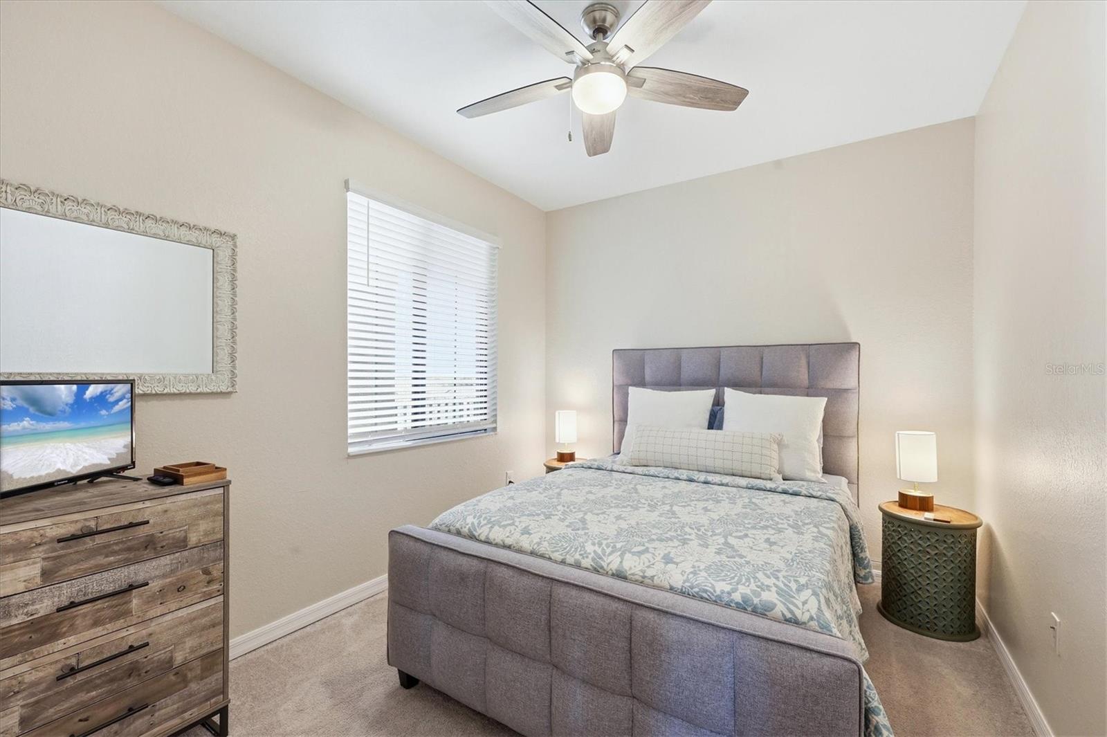 LAKEWOOD NATIONAL - Residential