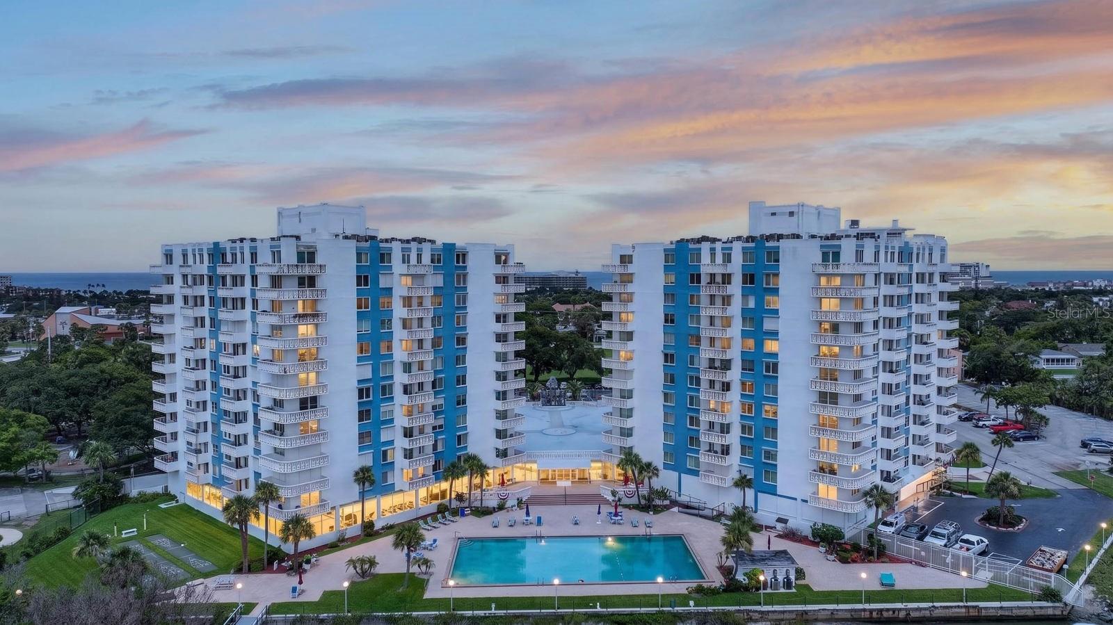 BAYSHORE BATH & TENNIS CLUB CONDO - Residential