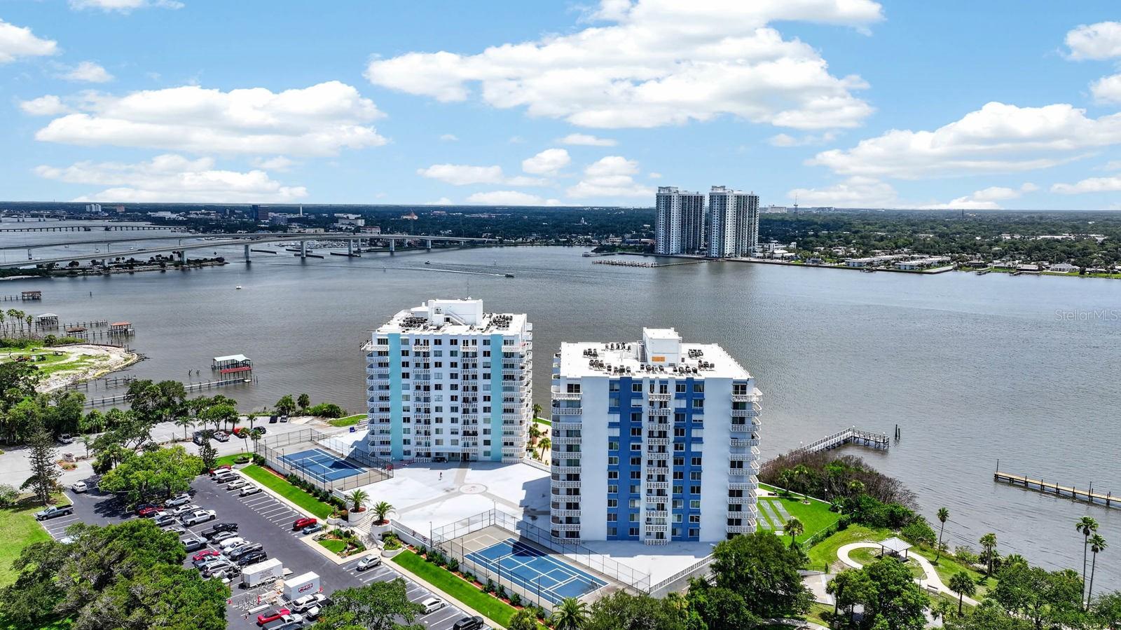 BAYSHORE BATH & TENNIS CLUB CONDO - Residential