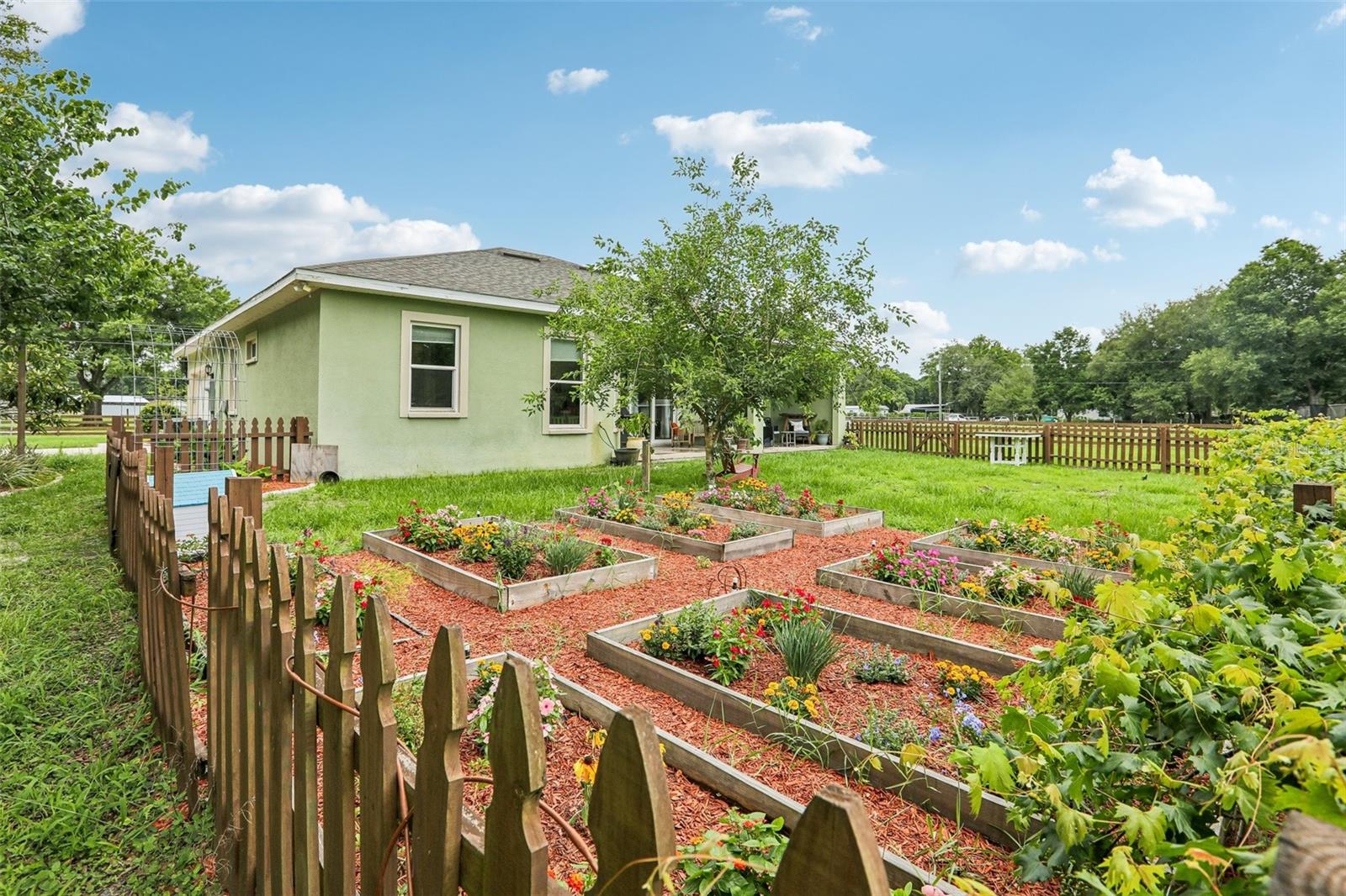 BAHIA ACRES UNRECORDED - Residential