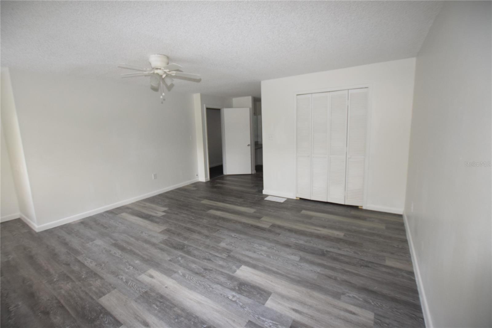 LEESBURG PALMORA GREEN SUB - Residential Lease