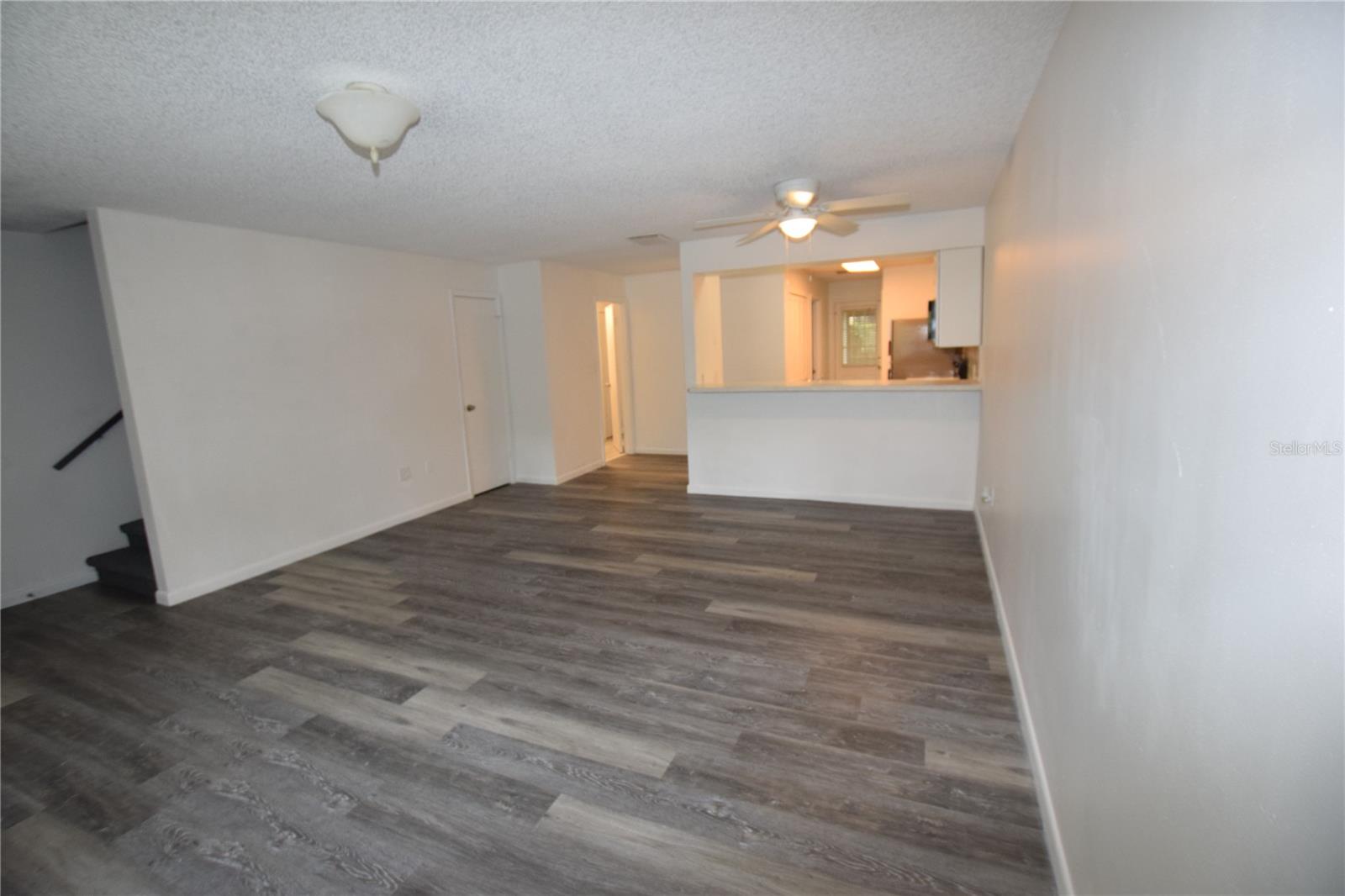 LEESBURG PALMORA GREEN SUB - Residential Lease