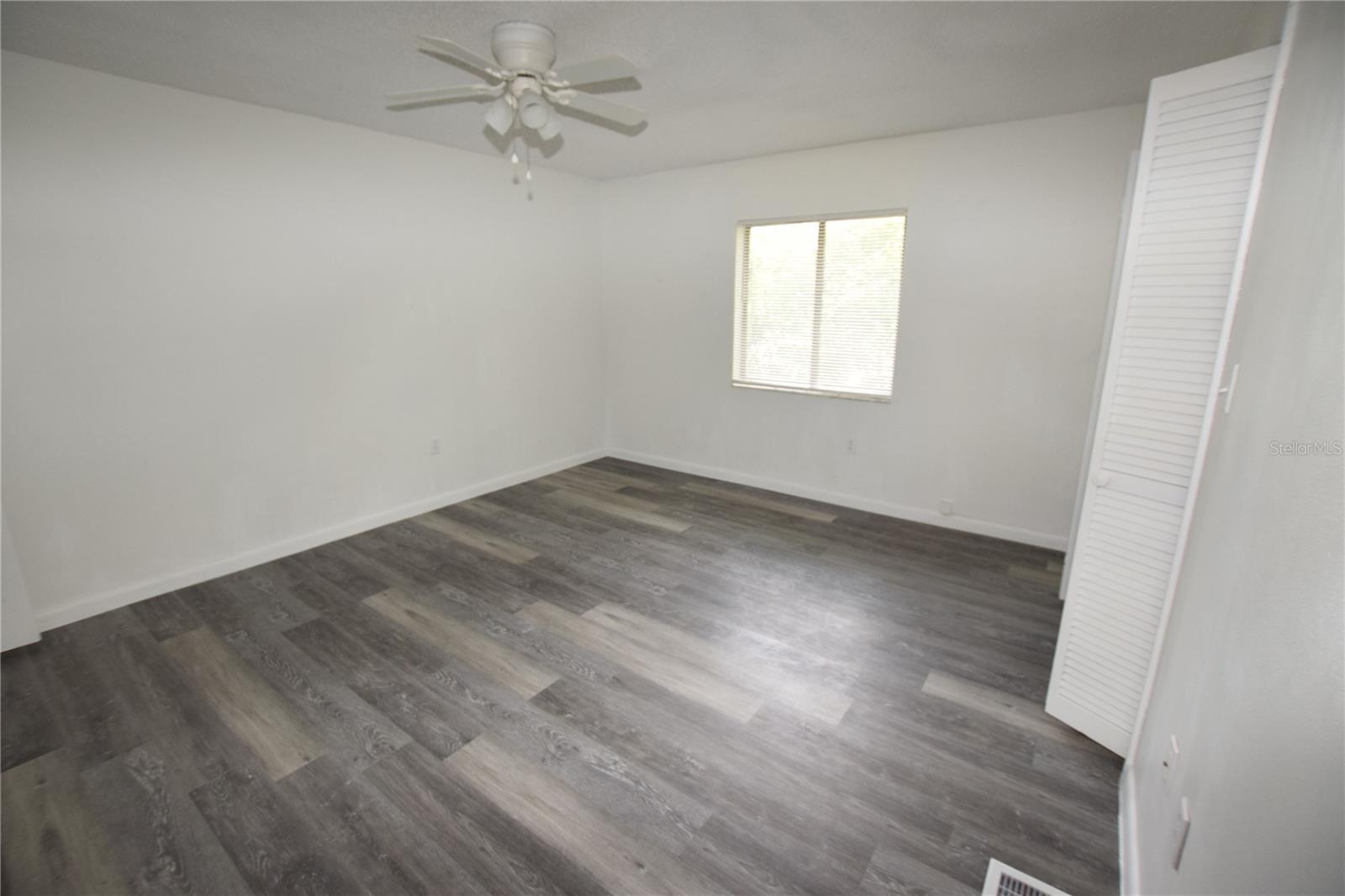 LEESBURG PALMORA GREEN SUB - Residential Lease
