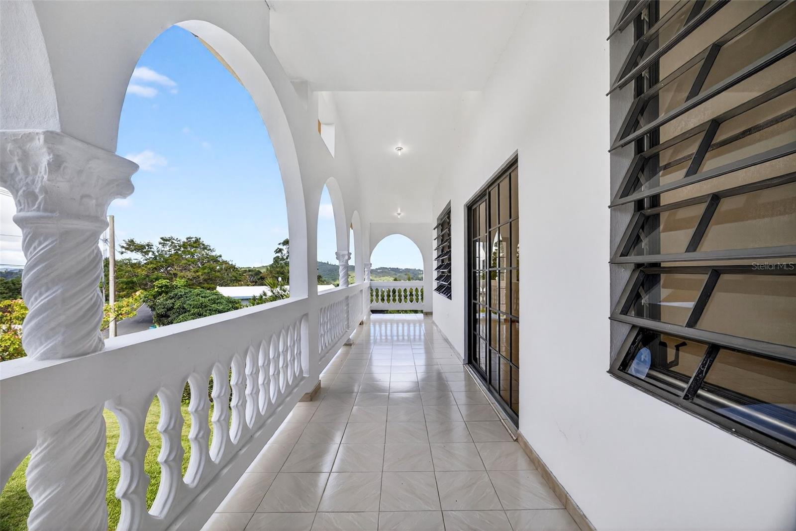 GUAVATE - Residential