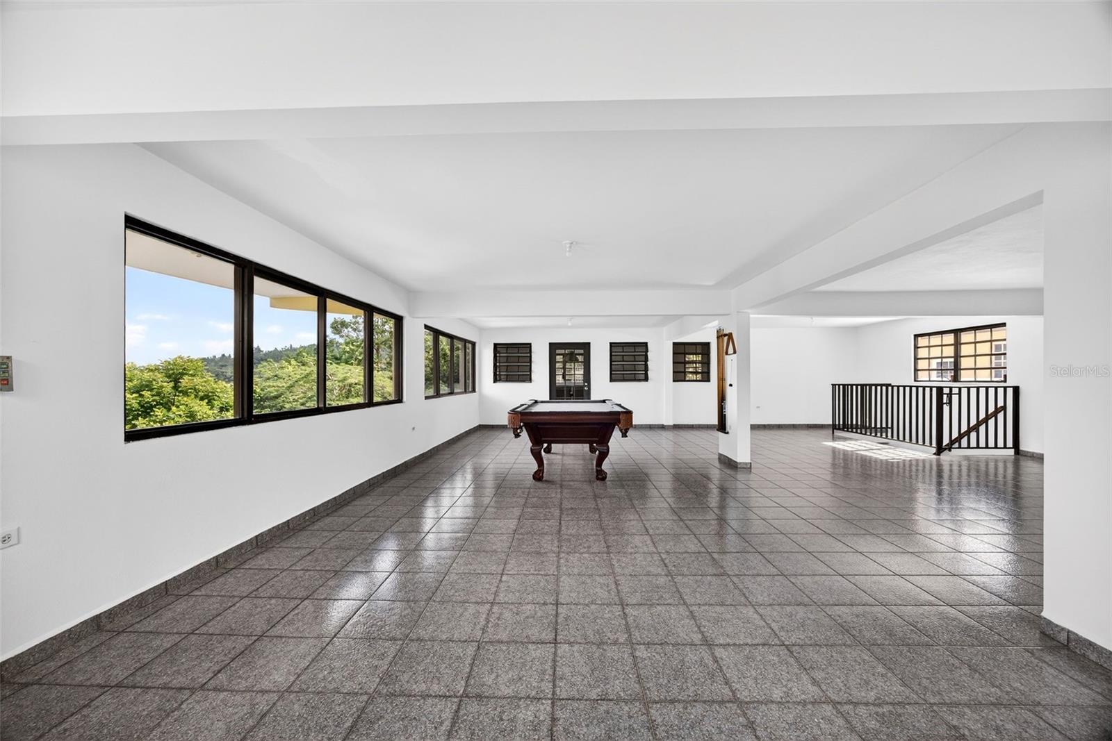 GUAVATE - Residential