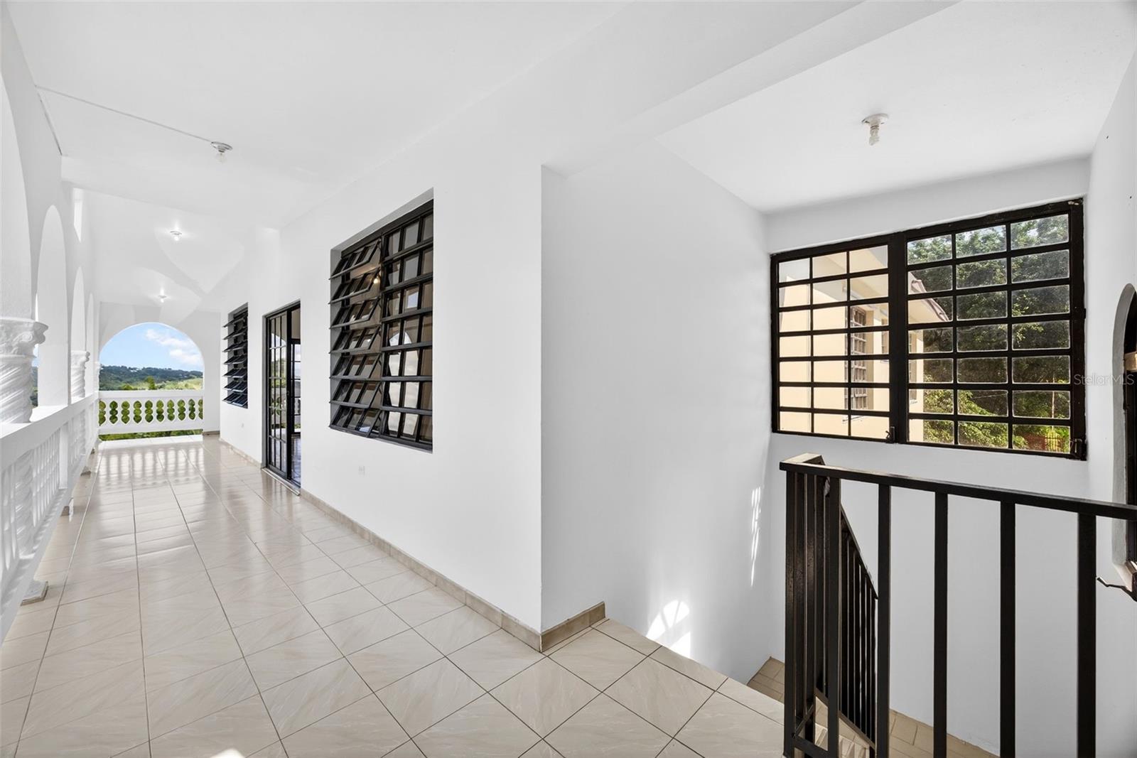 GUAVATE - Residential