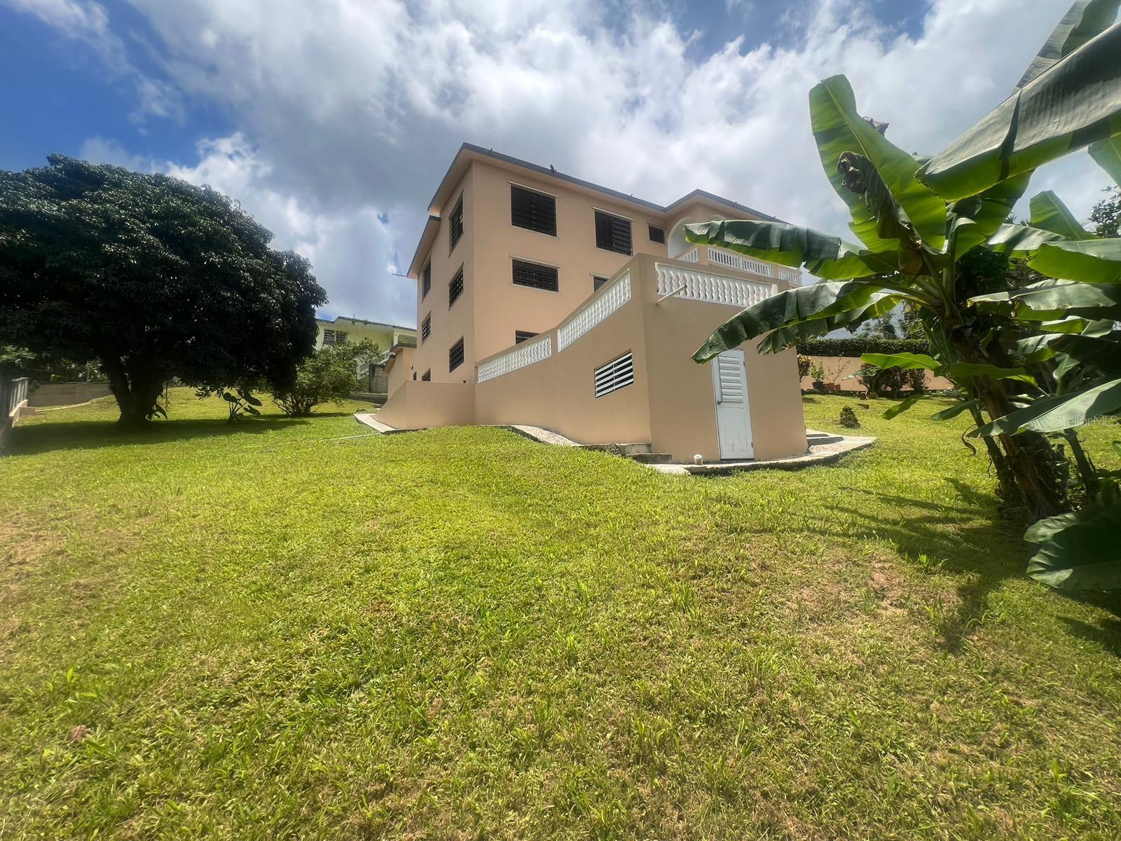 GUAVATE - Residential
