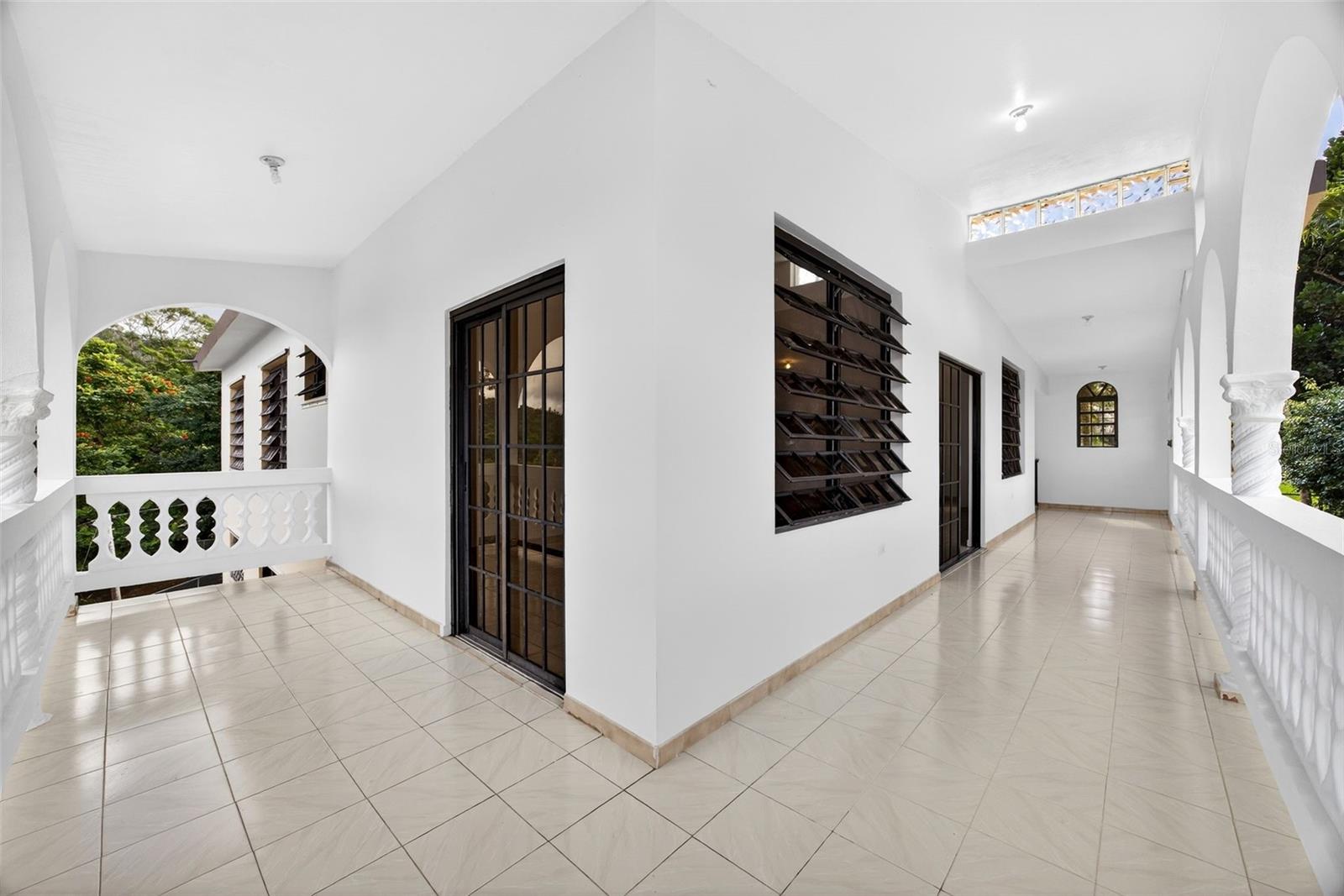 GUAVATE - Residential