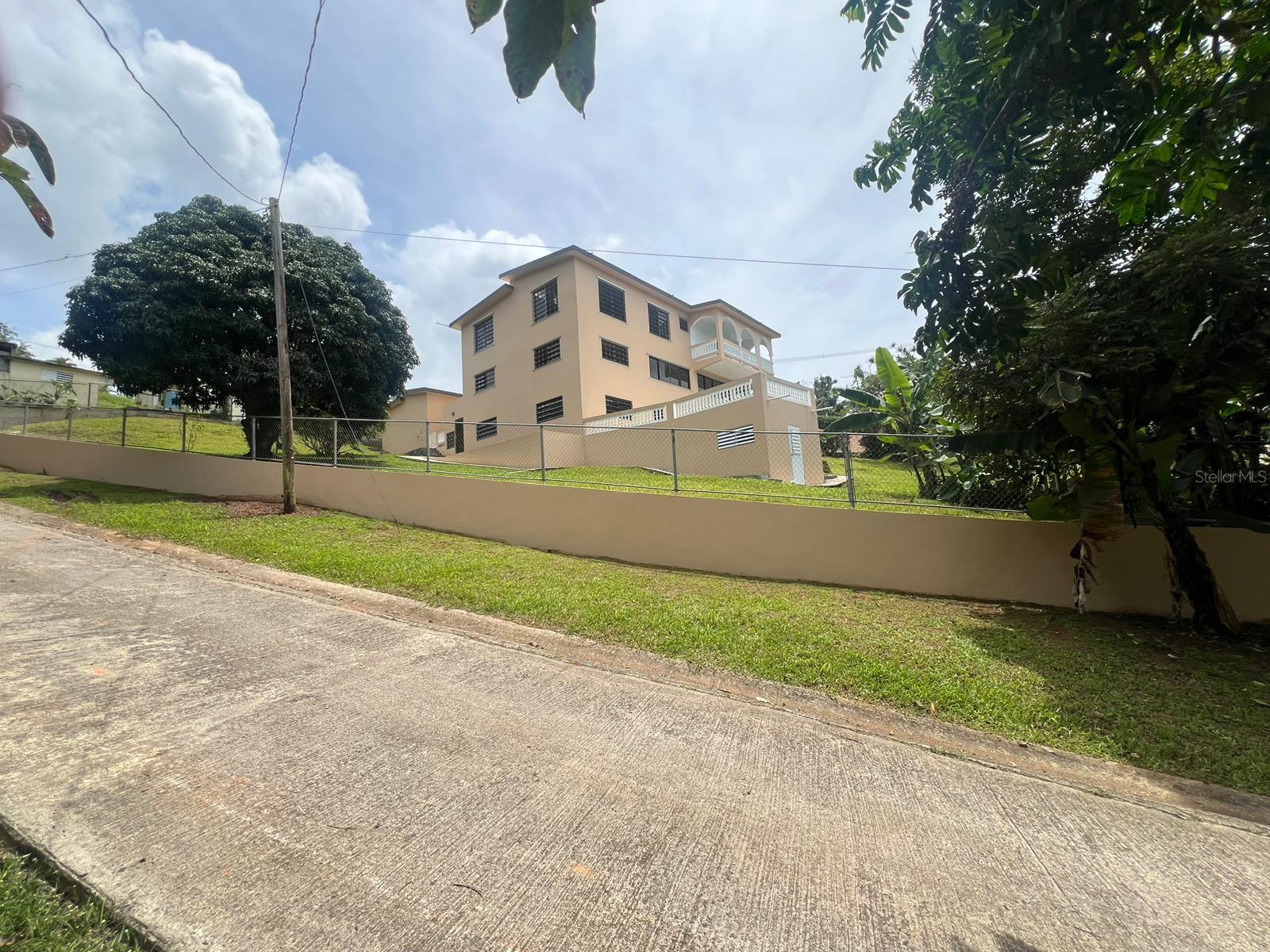 GUAVATE - Residential